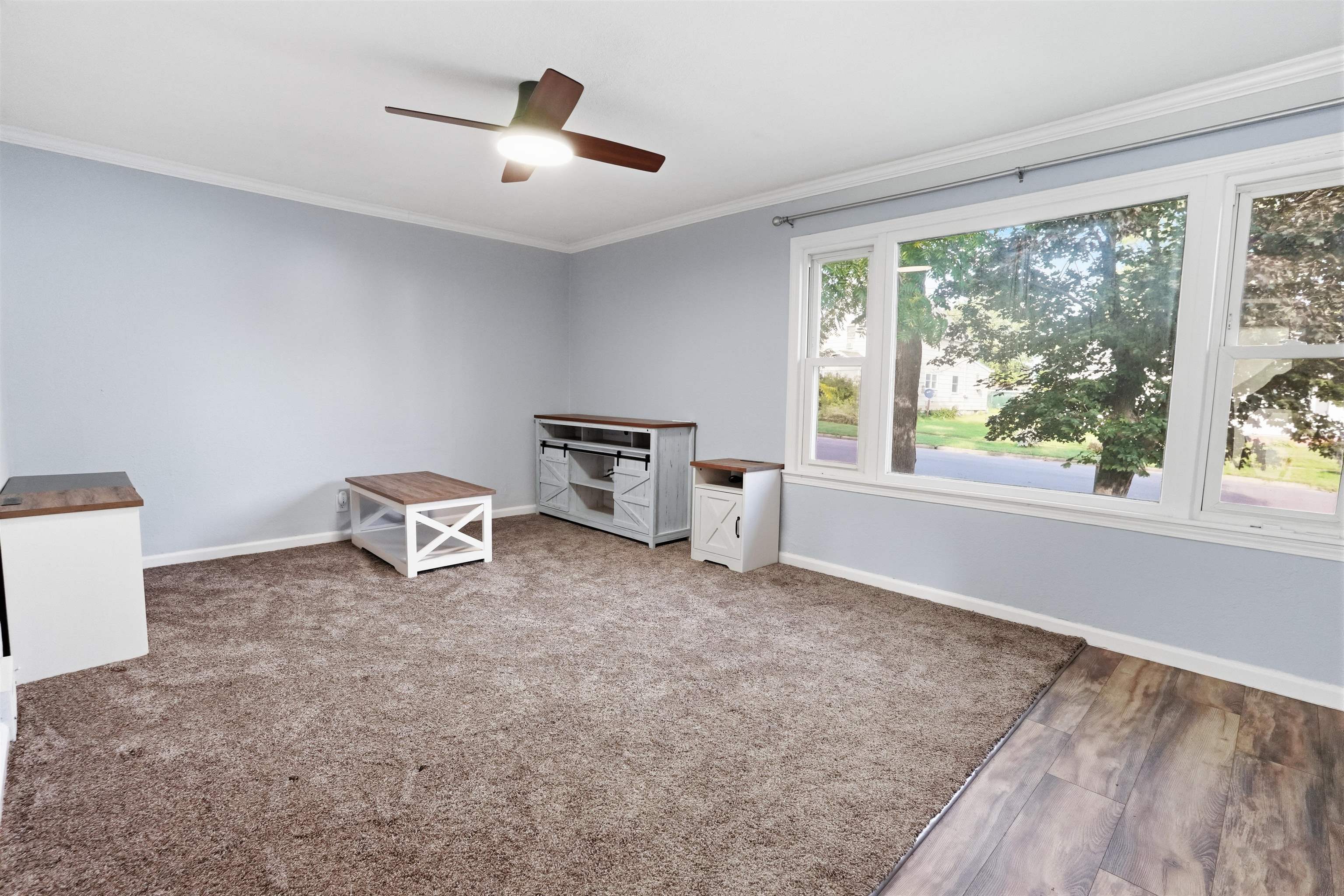316 Lincoln Street Property Photo 4