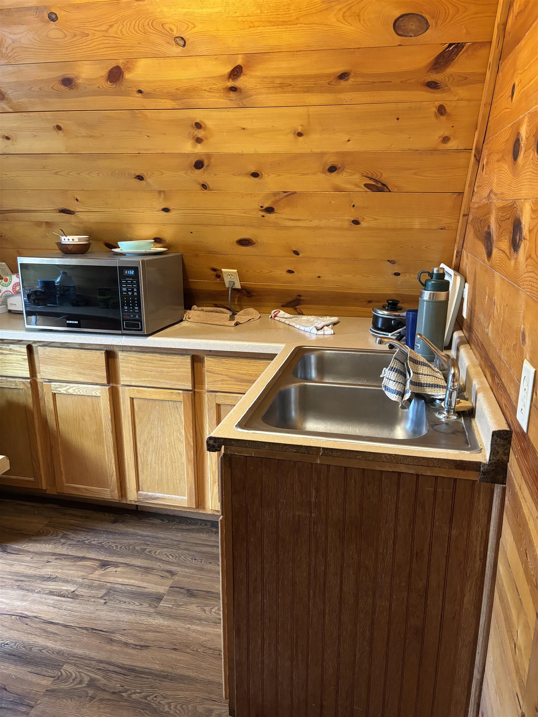 674 Beebe Street Property Photo 13