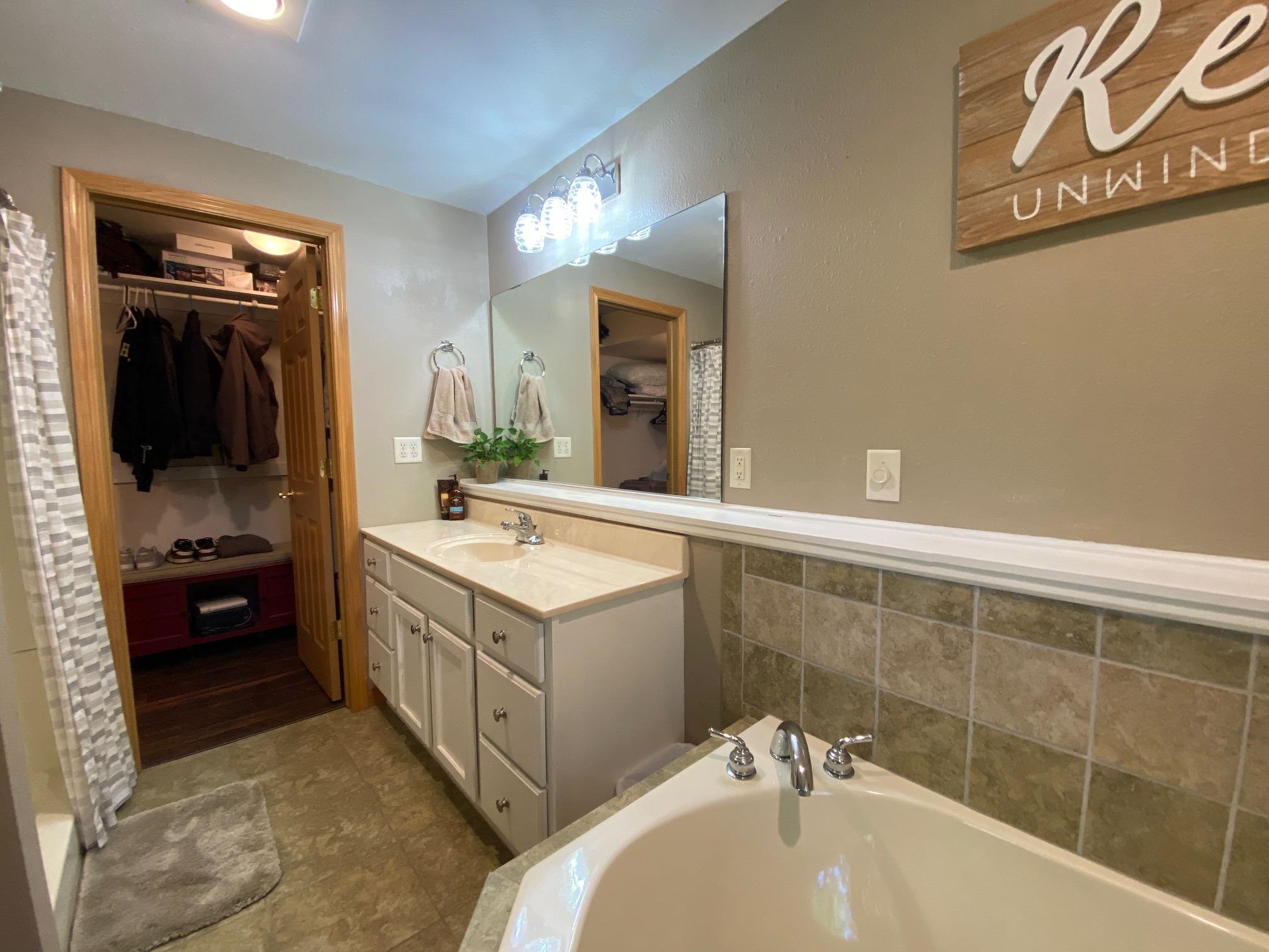3010 Pendleton Place Property Photo 27