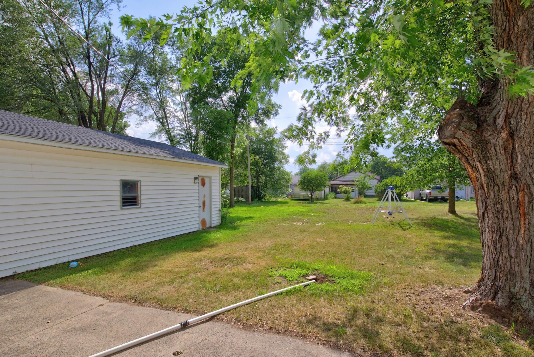 541 15th Avenue North Property Photo 28