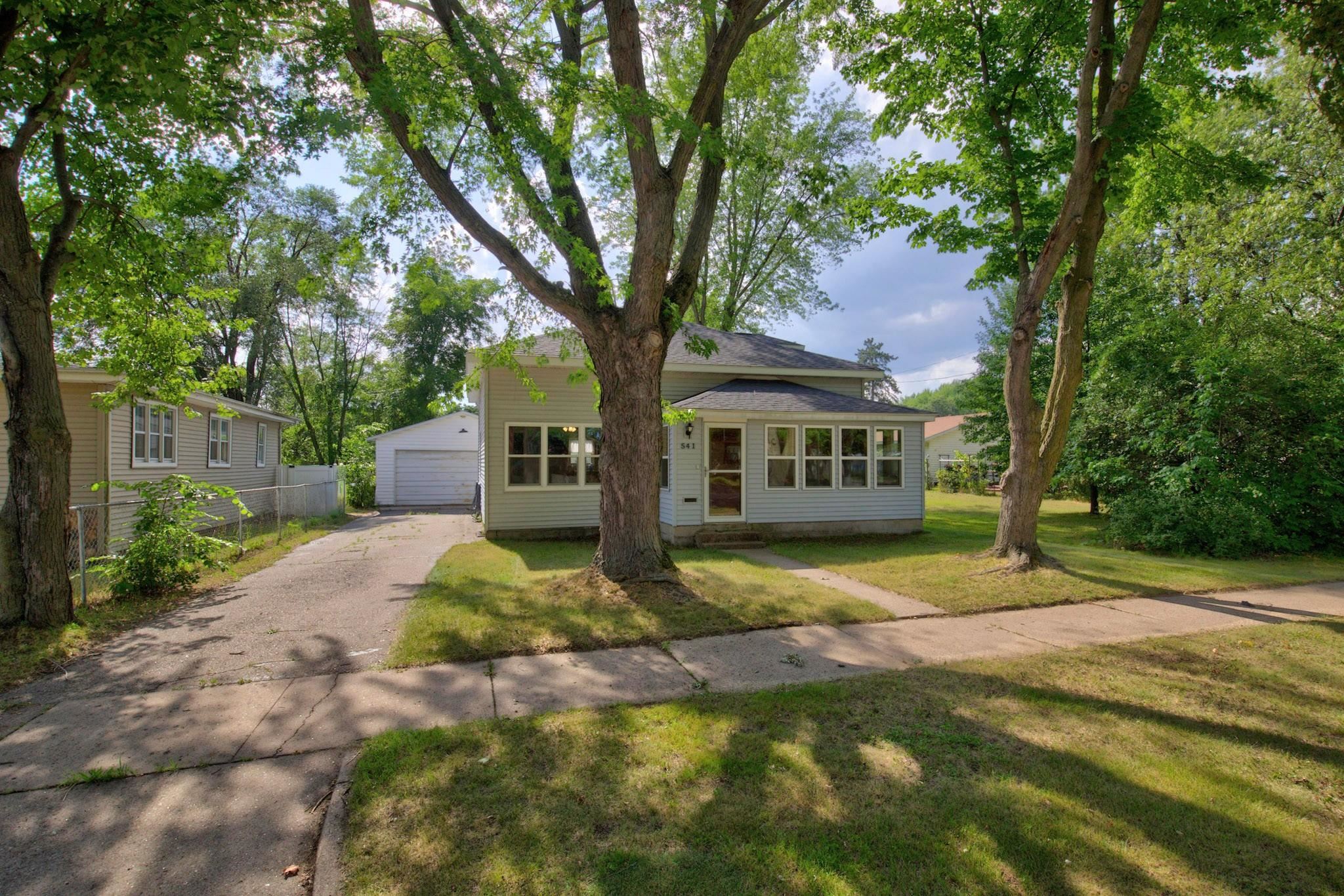 541 15th Avenue North Property Photo 32