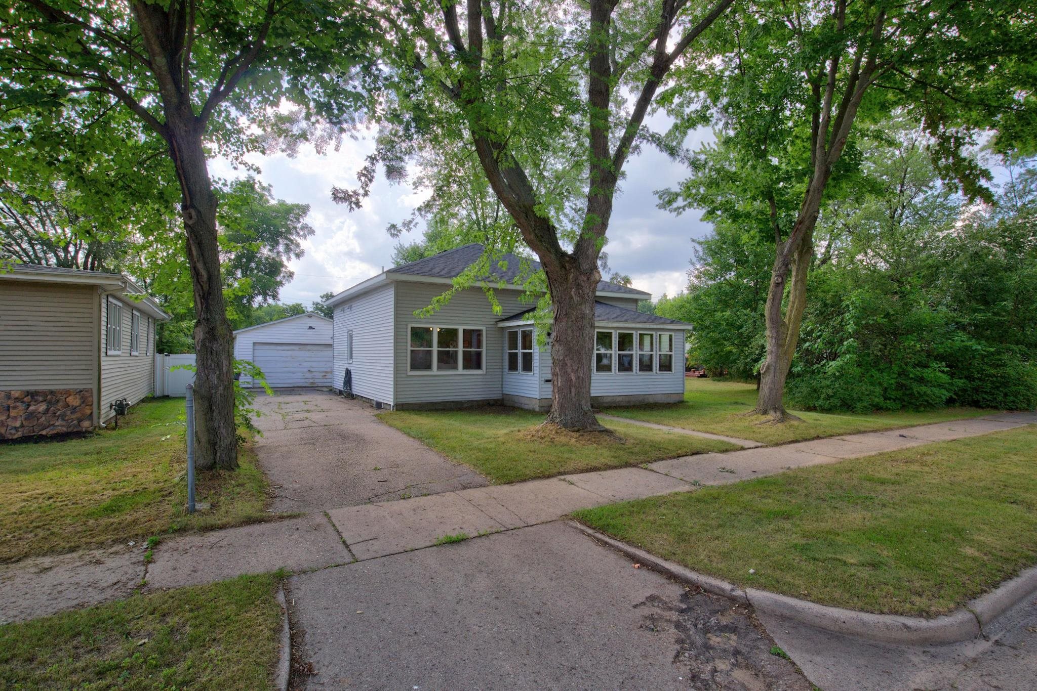 541 15th Avenue North Property Photo 33