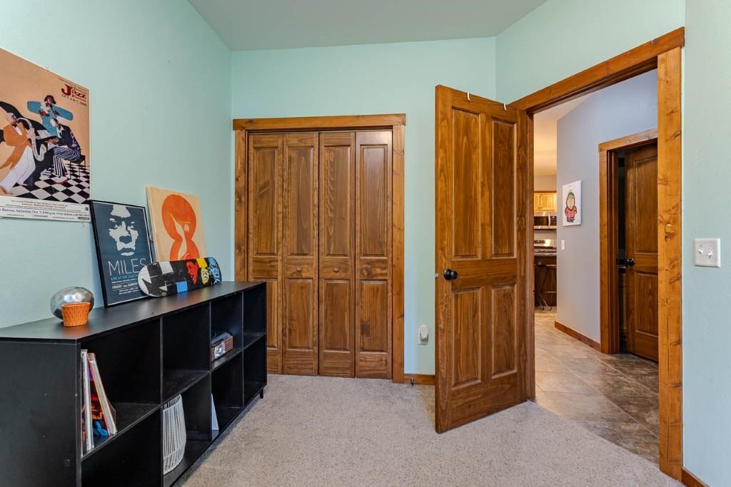 6402 Dominika Street Property Photo 32
