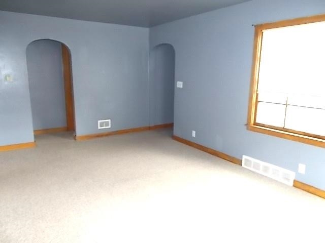 505 E 7th Street Property Photo 4