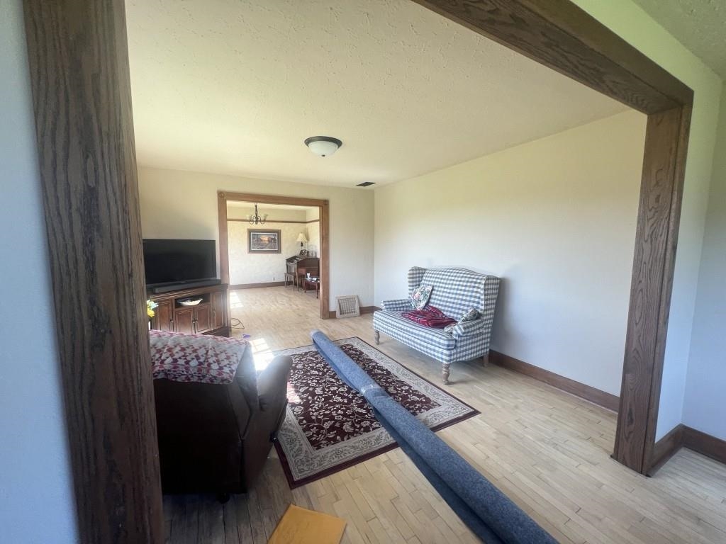 7021 Nelson Lane Property Photo 3
