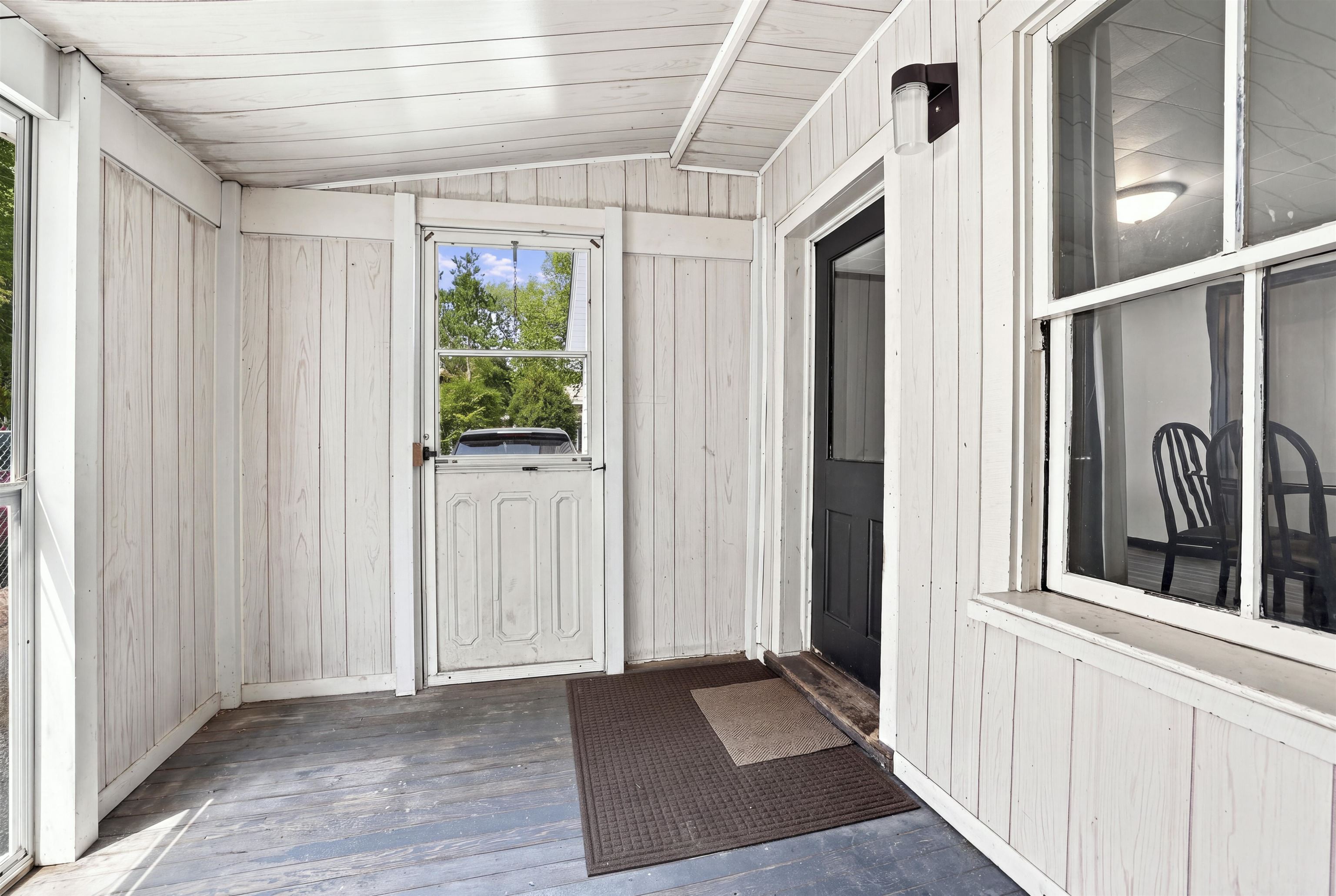1733 Oak Street Property Photo 30
