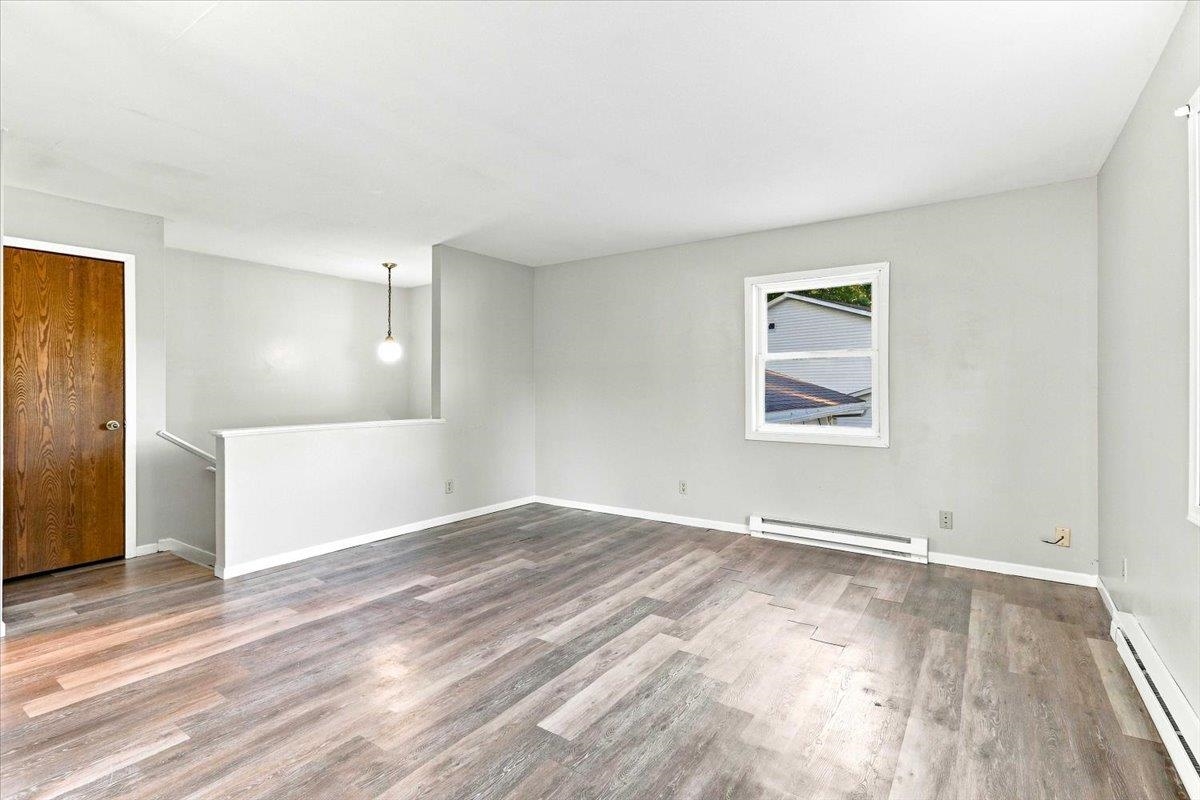 2460 2nd Avenue South Property Photo 11