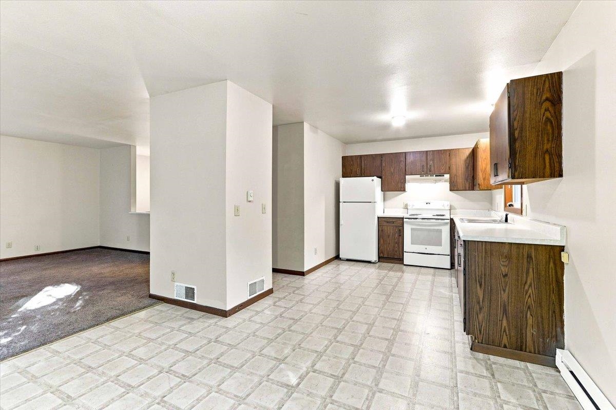 2460 2nd Avenue South Property Photo 39