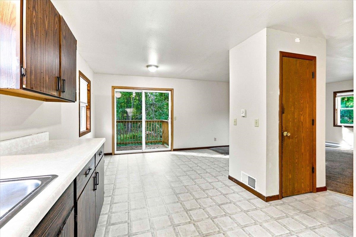 2460 2nd Avenue South Property Photo 43