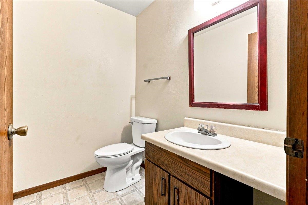 2460 2nd Avenue South Property Photo 44
