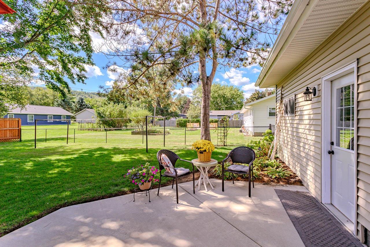 150947 Woodthrush Lane Property Photo 6