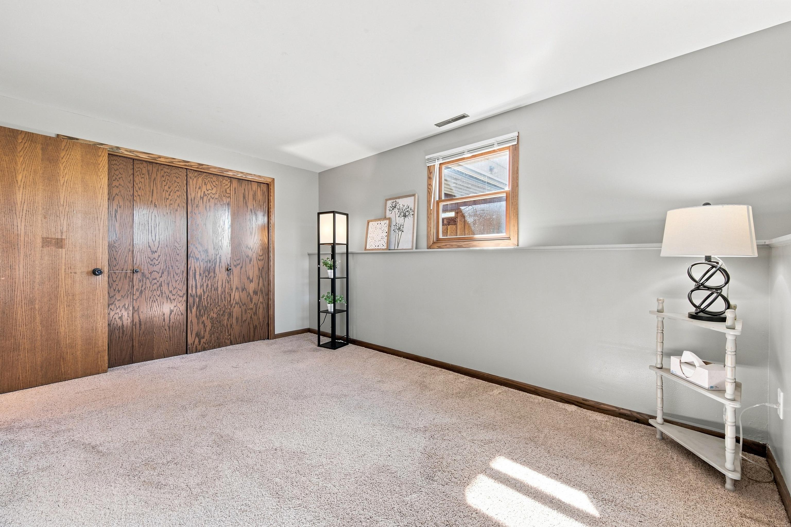 1601 S Lincoln Avenue Property Photo 37