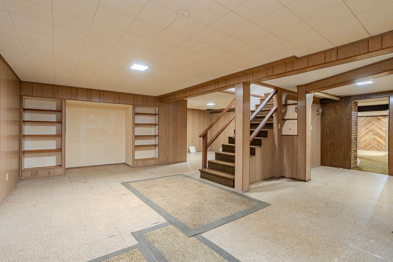 9010 Reed Road Property Photo 34