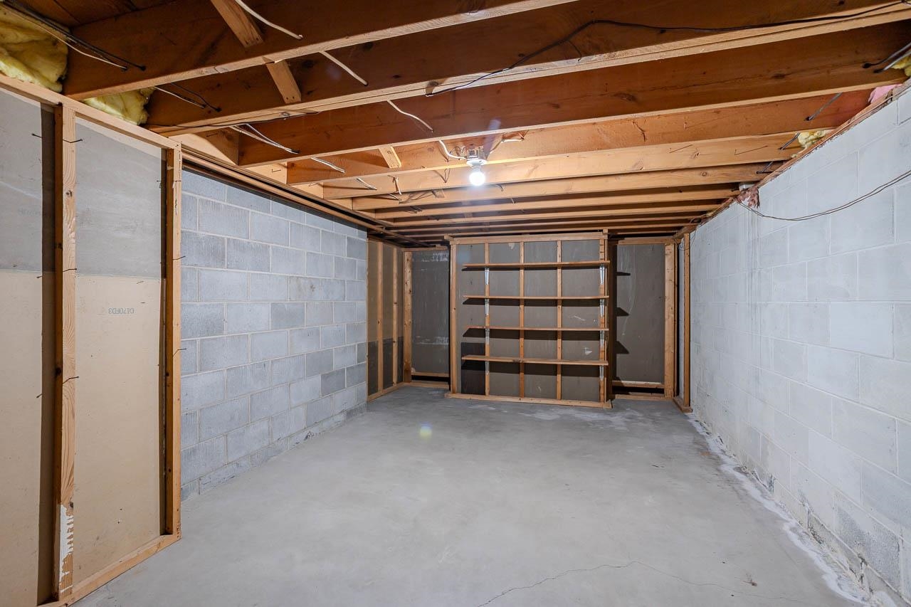 9010 Reed Road Property Photo 44
