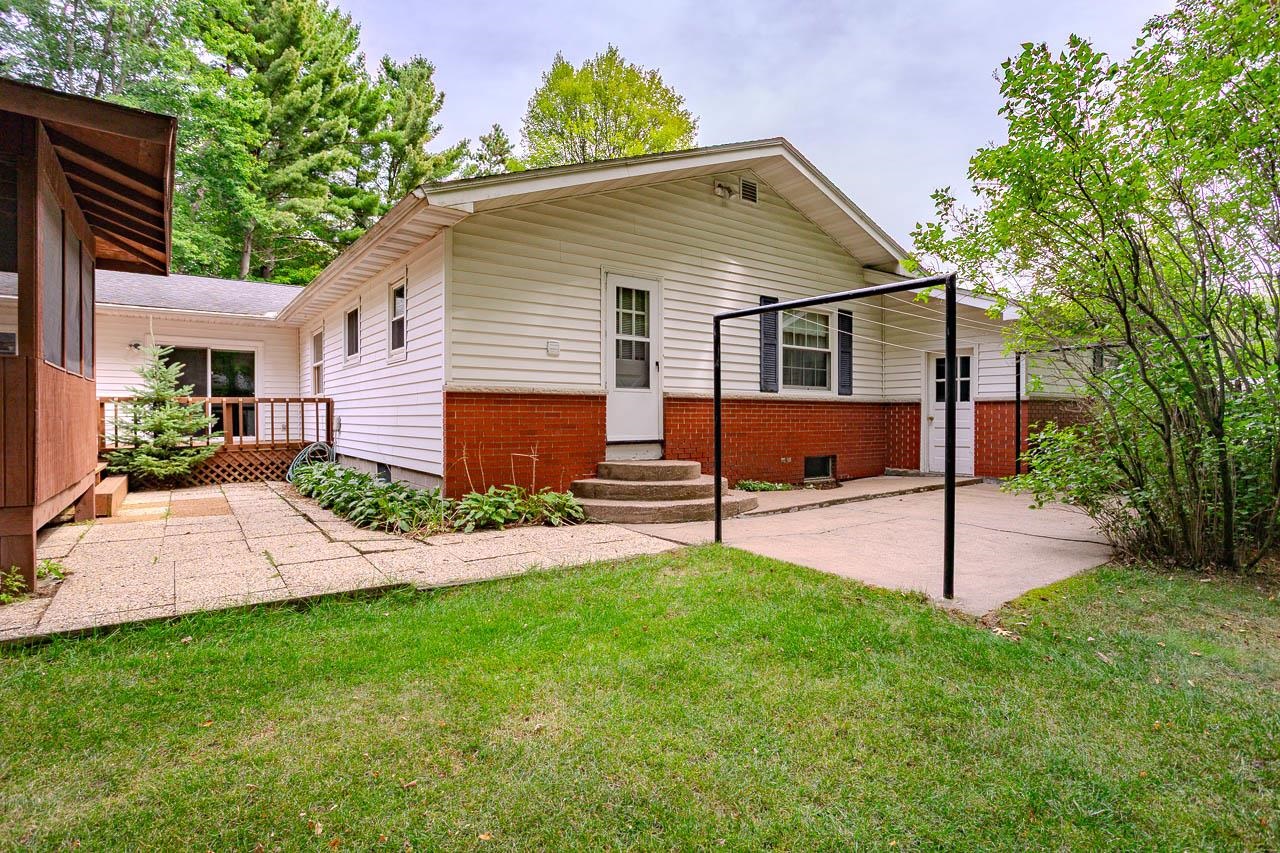 9010 Reed Road Property Photo 47