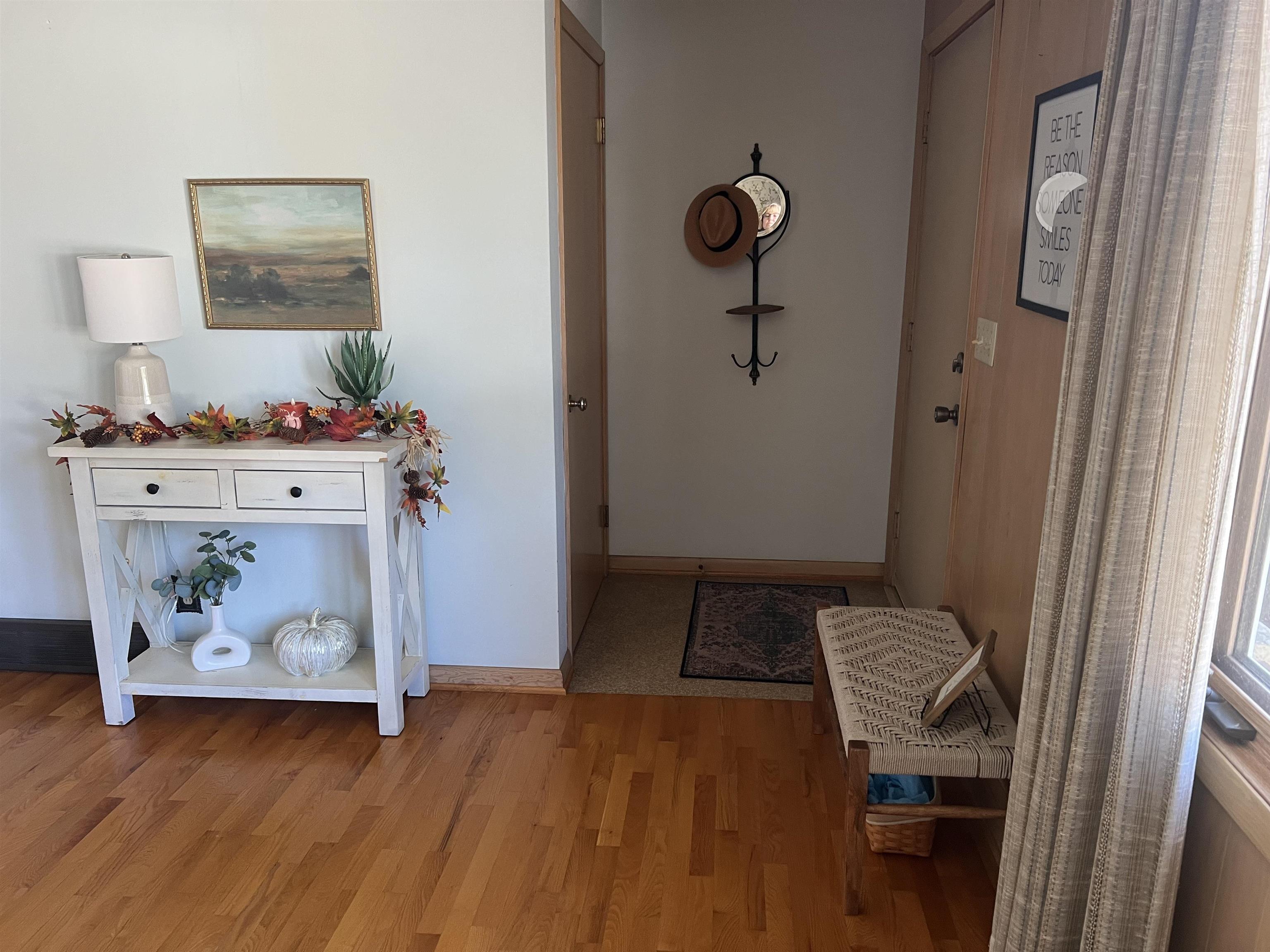806 10th Street Property Photo 2