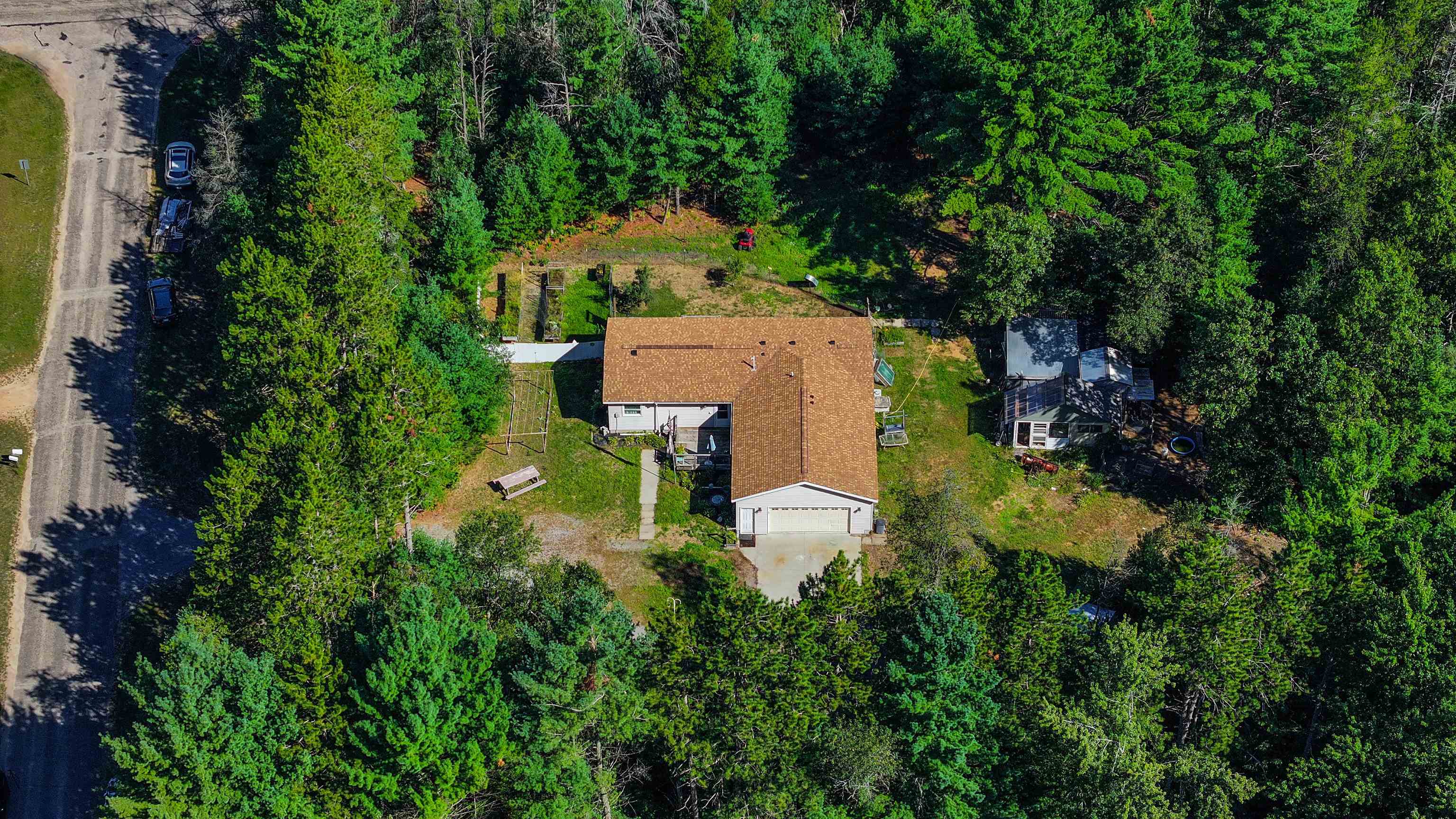 8610 Lake Road Property Photo 3