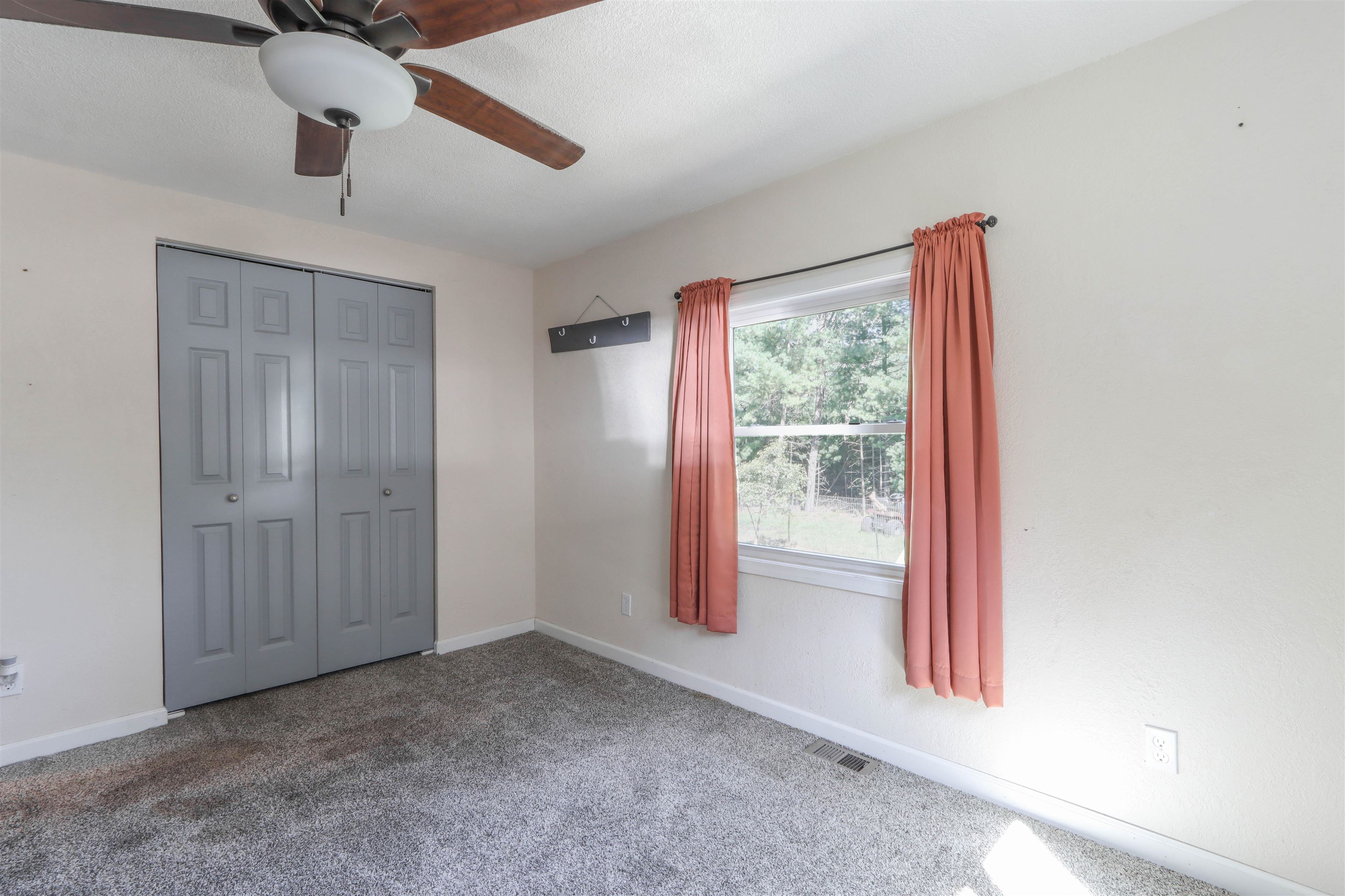 8610 Lake Road Property Photo 32