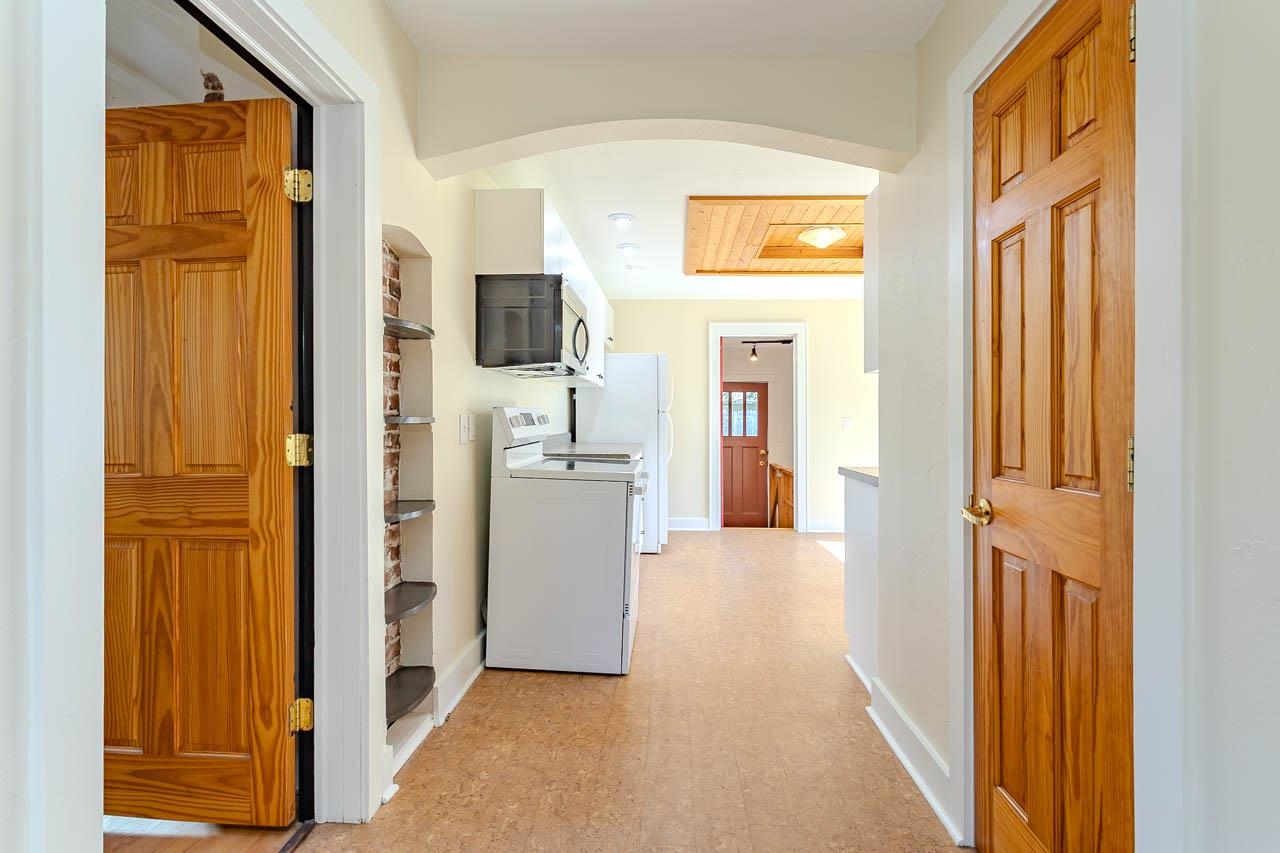 1805 Fairmount Street Property Photo 7