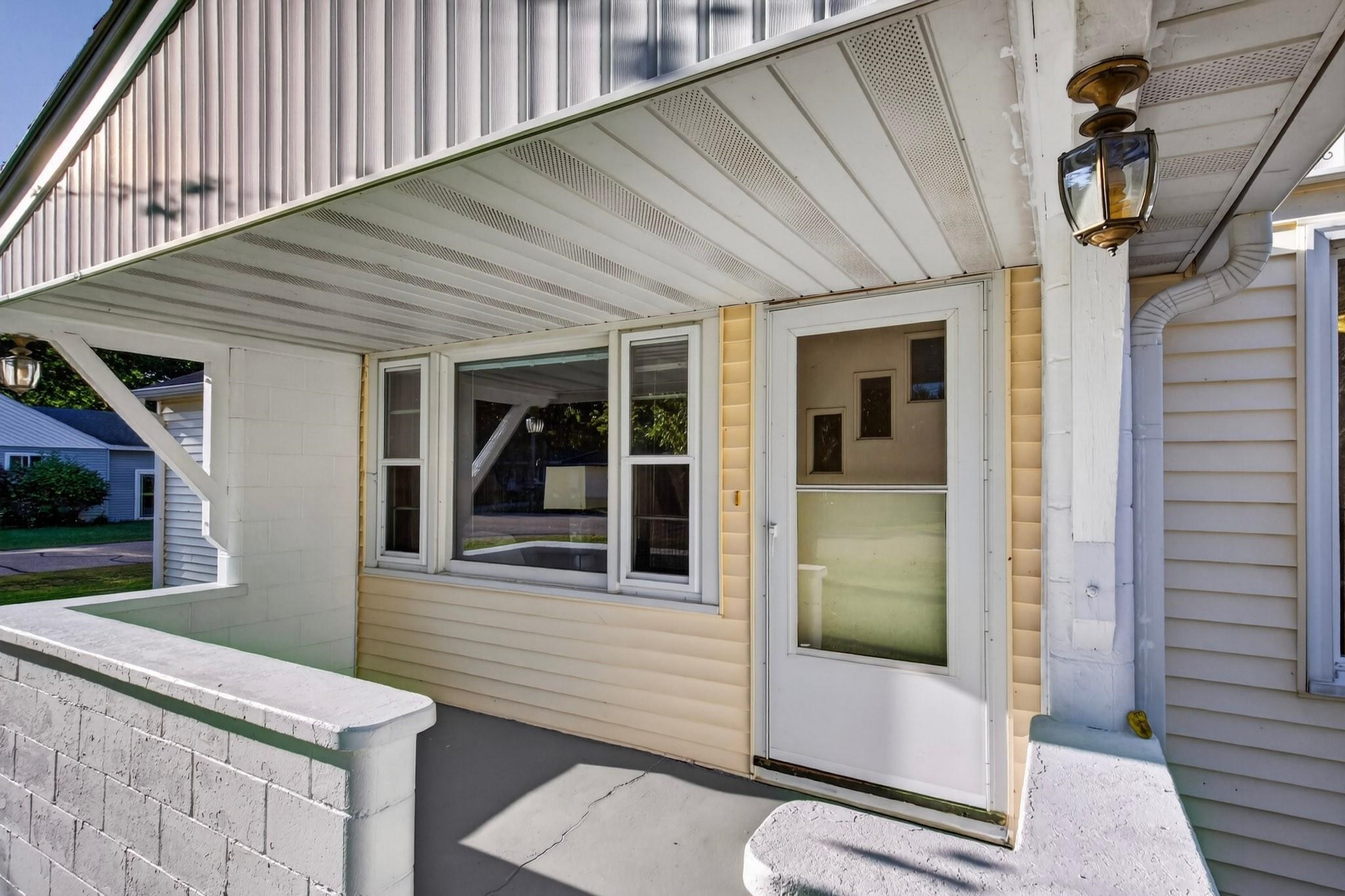 5811 Wazeecha Avenue Property Photo 37