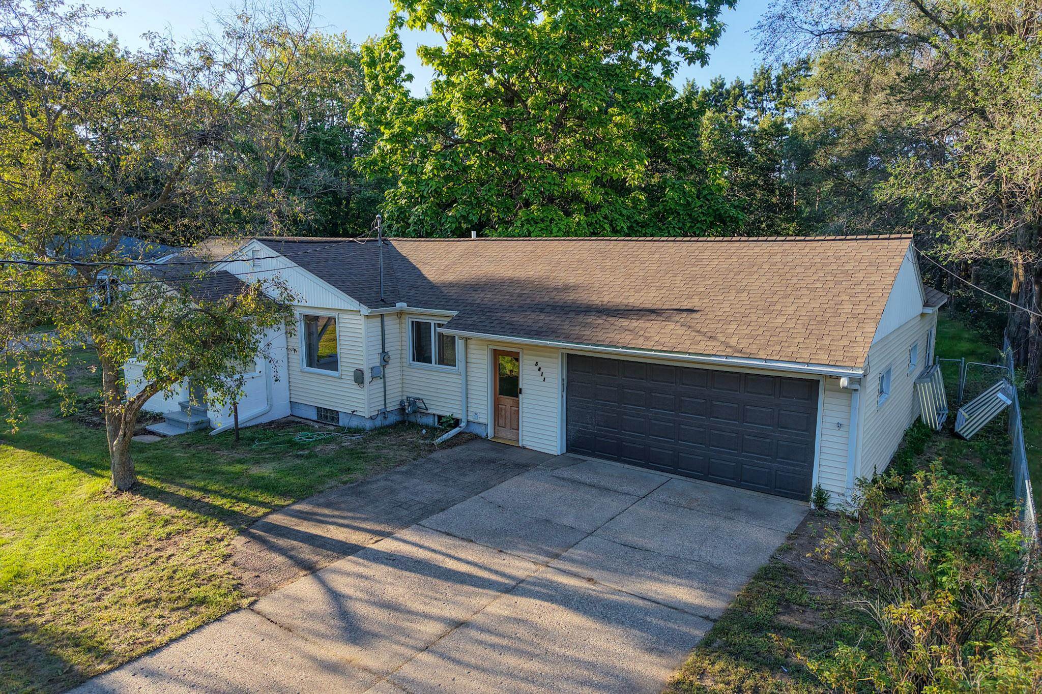 5811 Wazeecha Avenue Property Photo 44