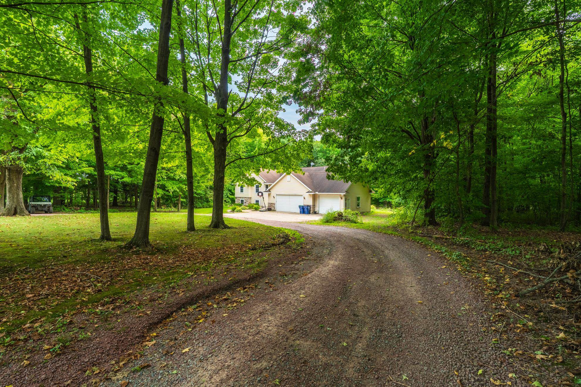 157611 Mcintosh Street Property Photo 5