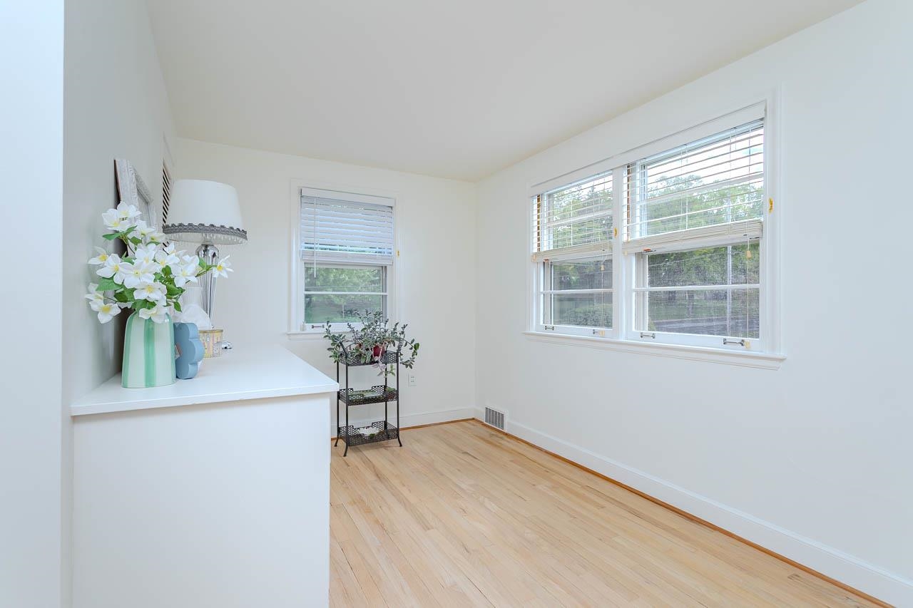 910 N 13th Street Property Photo 37