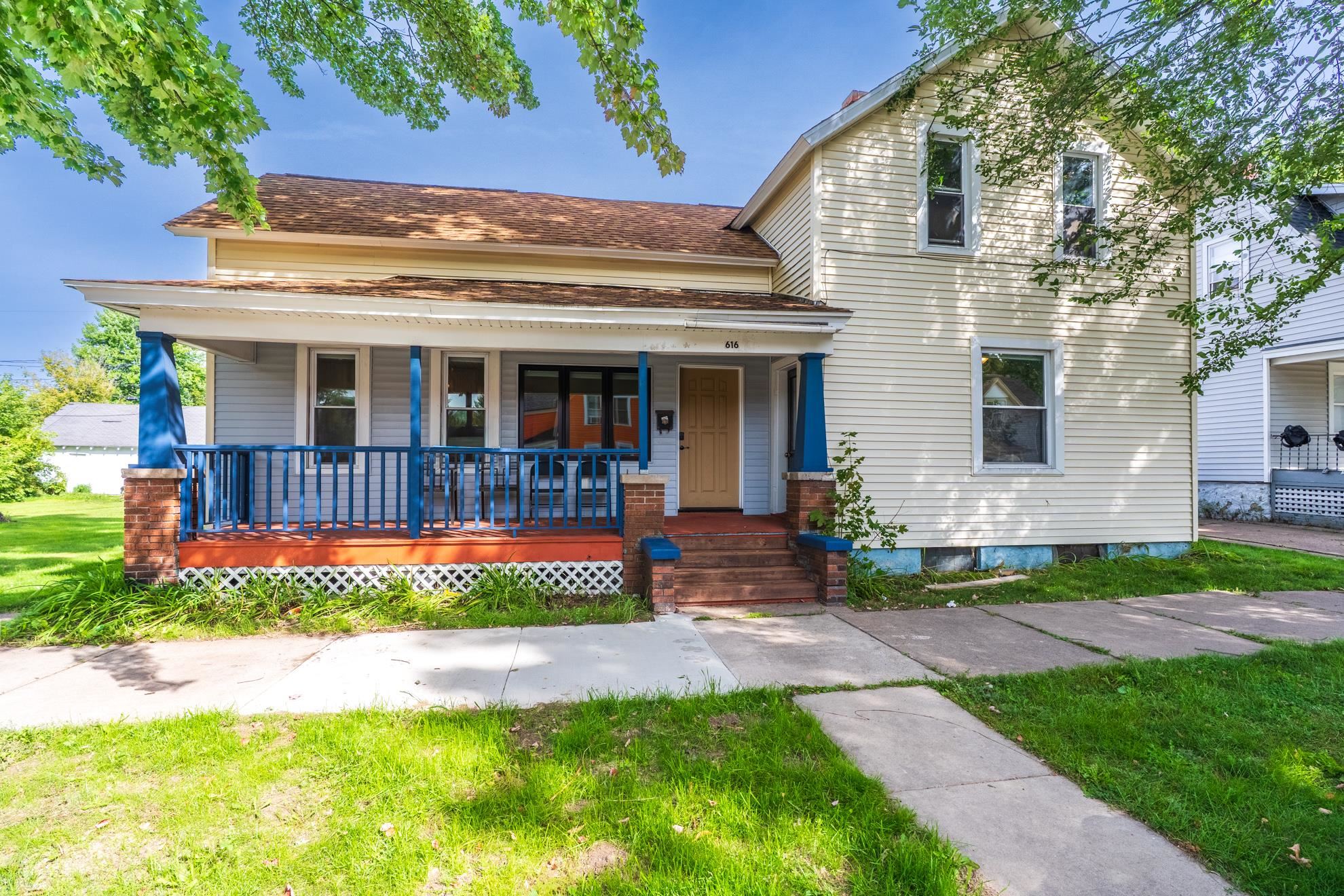 616 Chicago Avenue Property Photo 2