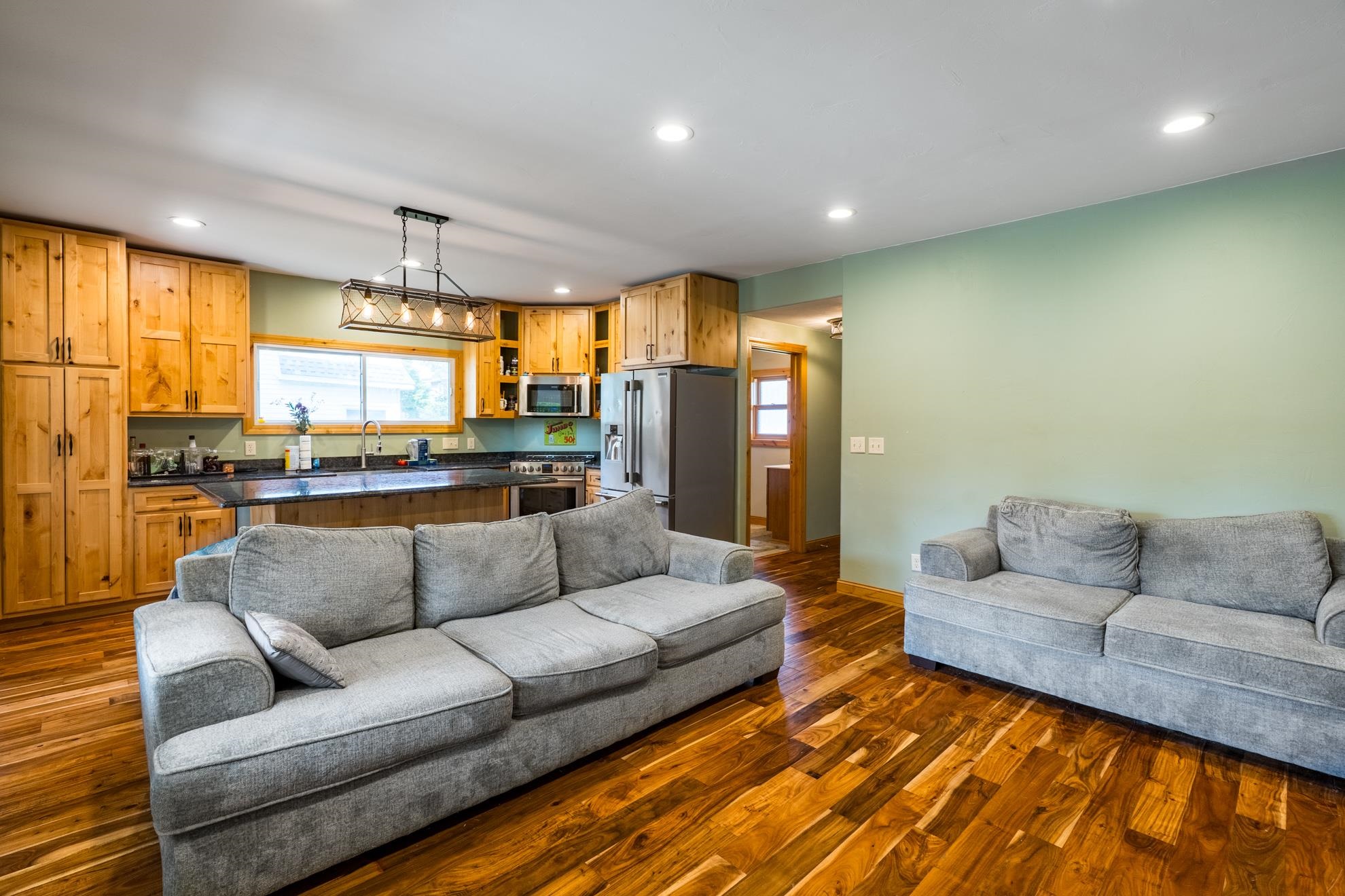 616 Chicago Avenue Property Photo 16