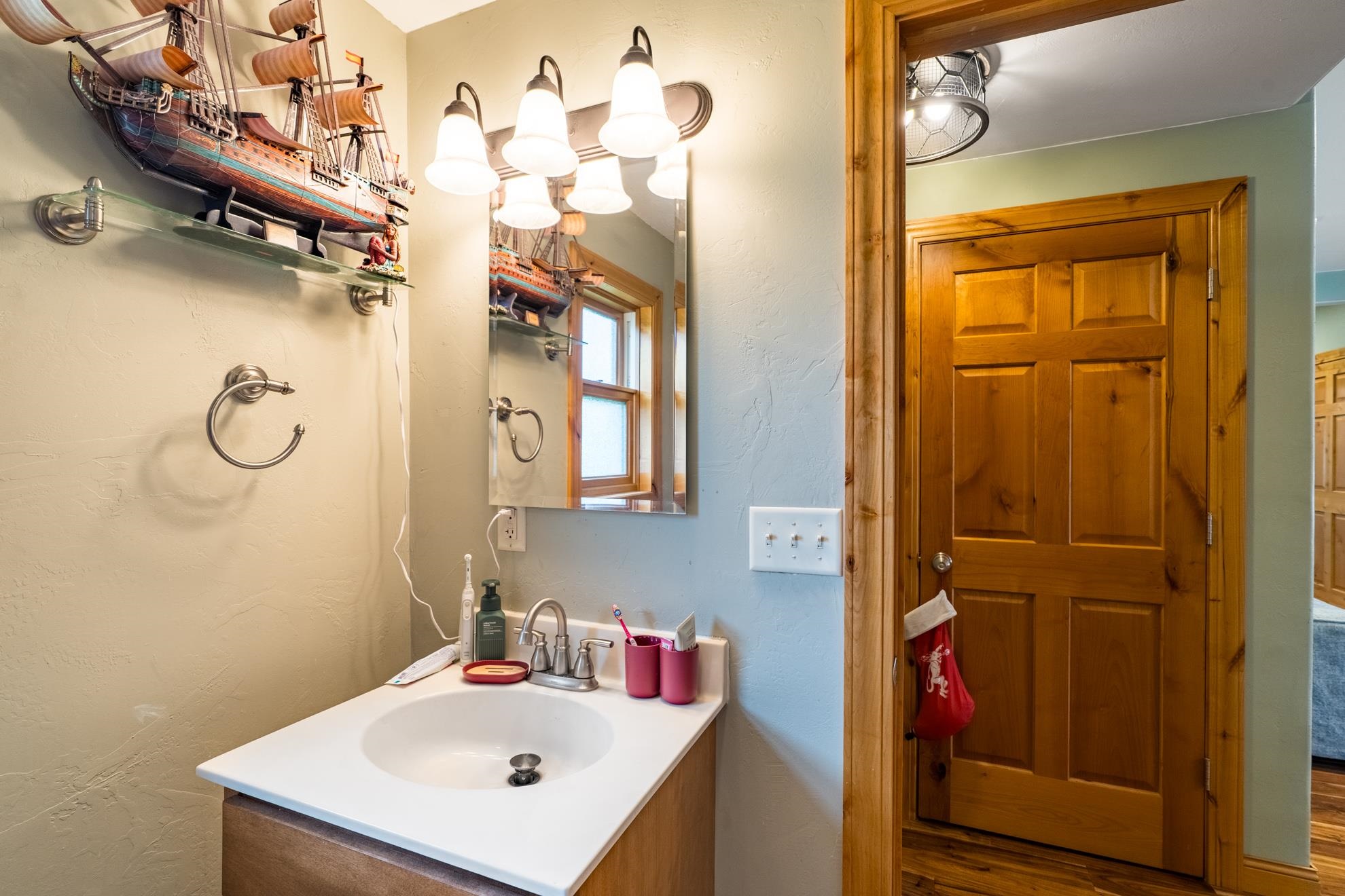 616 Chicago Avenue Property Photo 26