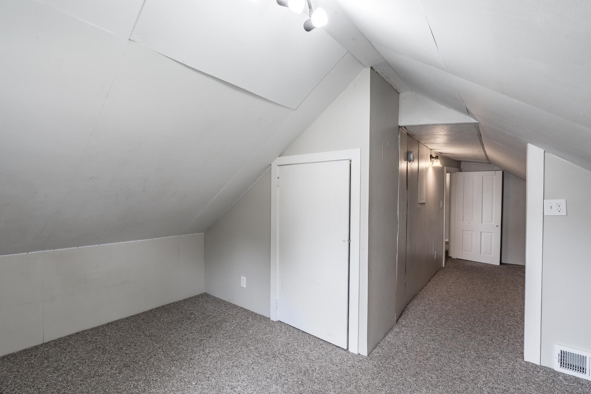 616 Chicago Avenue Property Photo 45