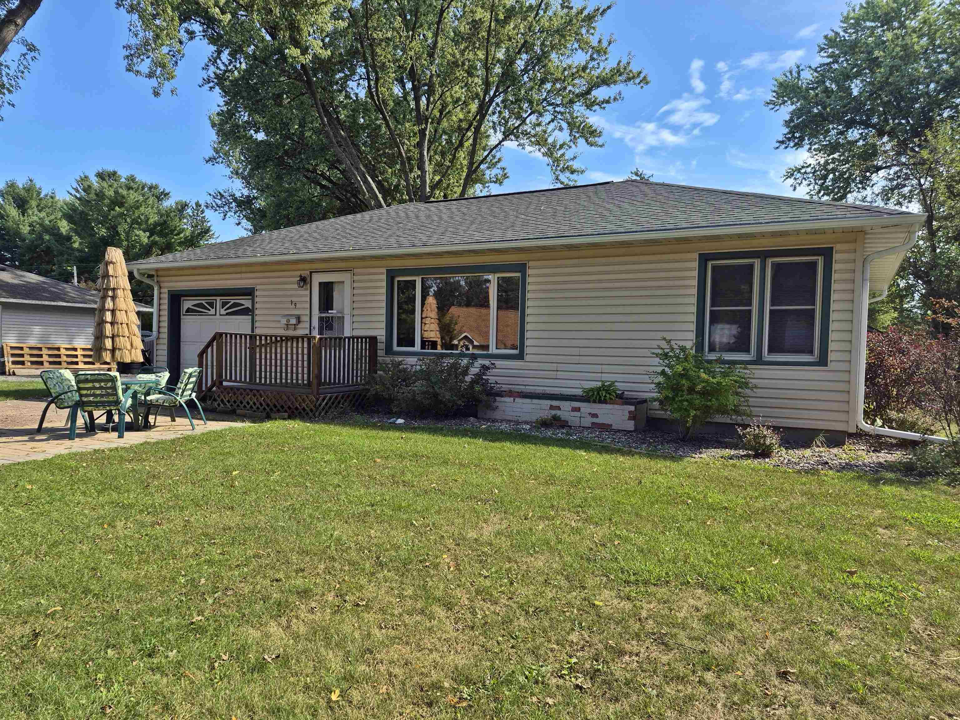 19 Clay Street Property Photo 1