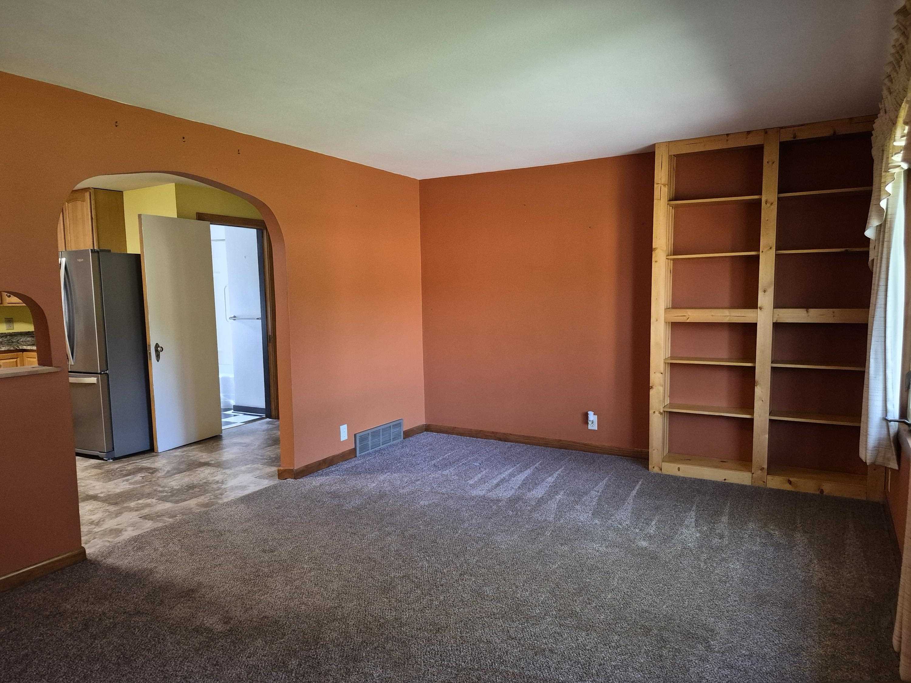 19 Clay Street Property Photo 4