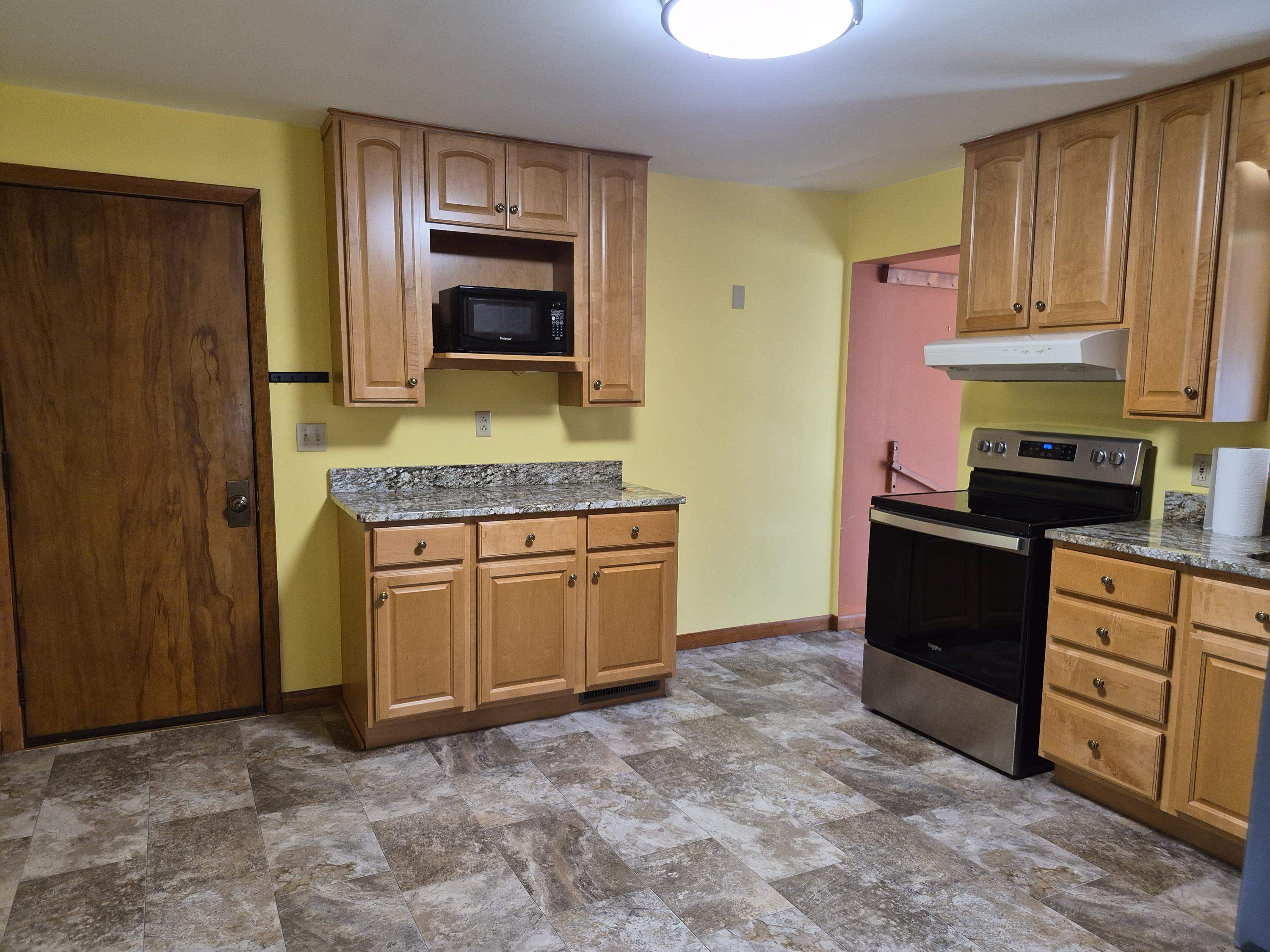 19 Clay Street Property Photo 6