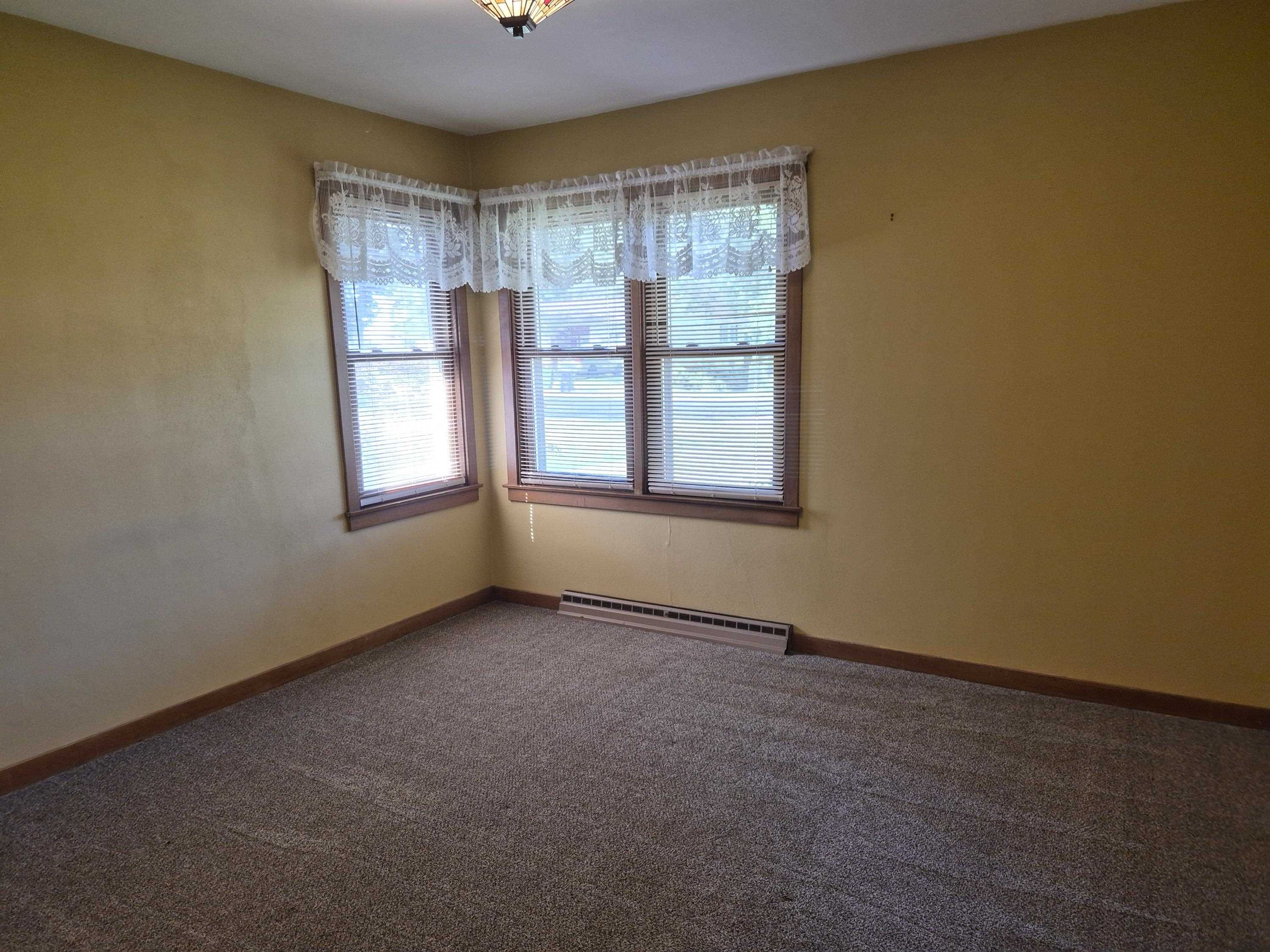 19 Clay Street Property Photo 8