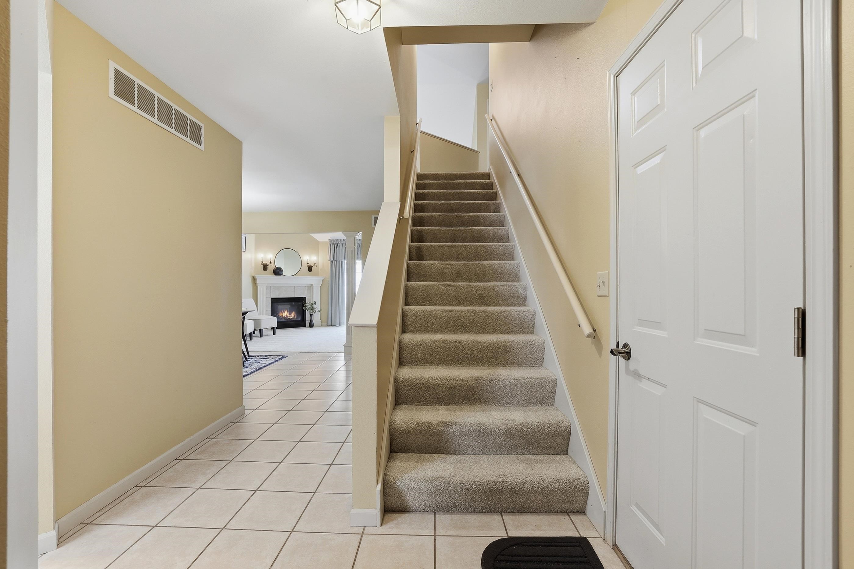 2619 Sunset Boulevard Property Photo 5