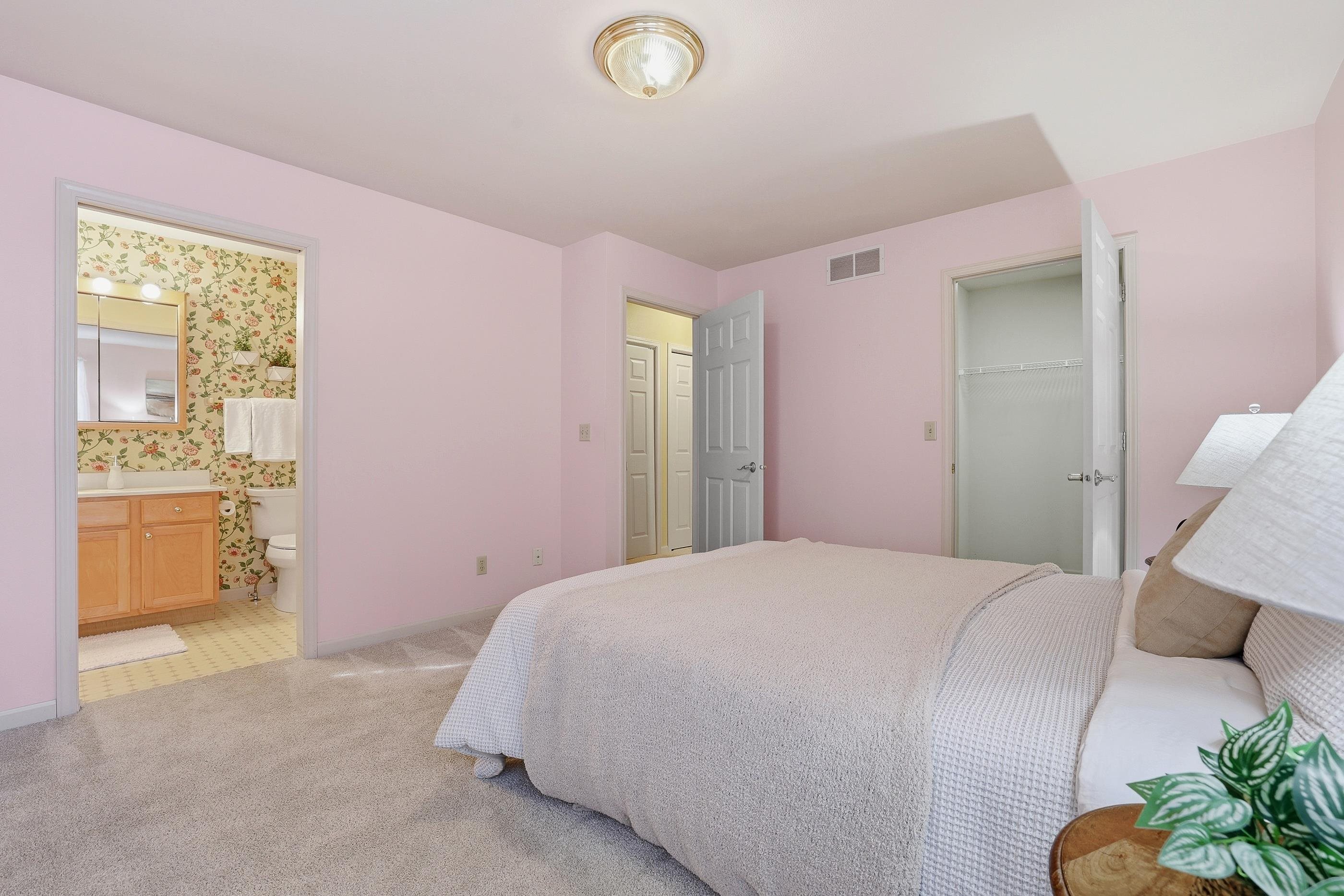 2619 Sunset Boulevard Property Photo 24