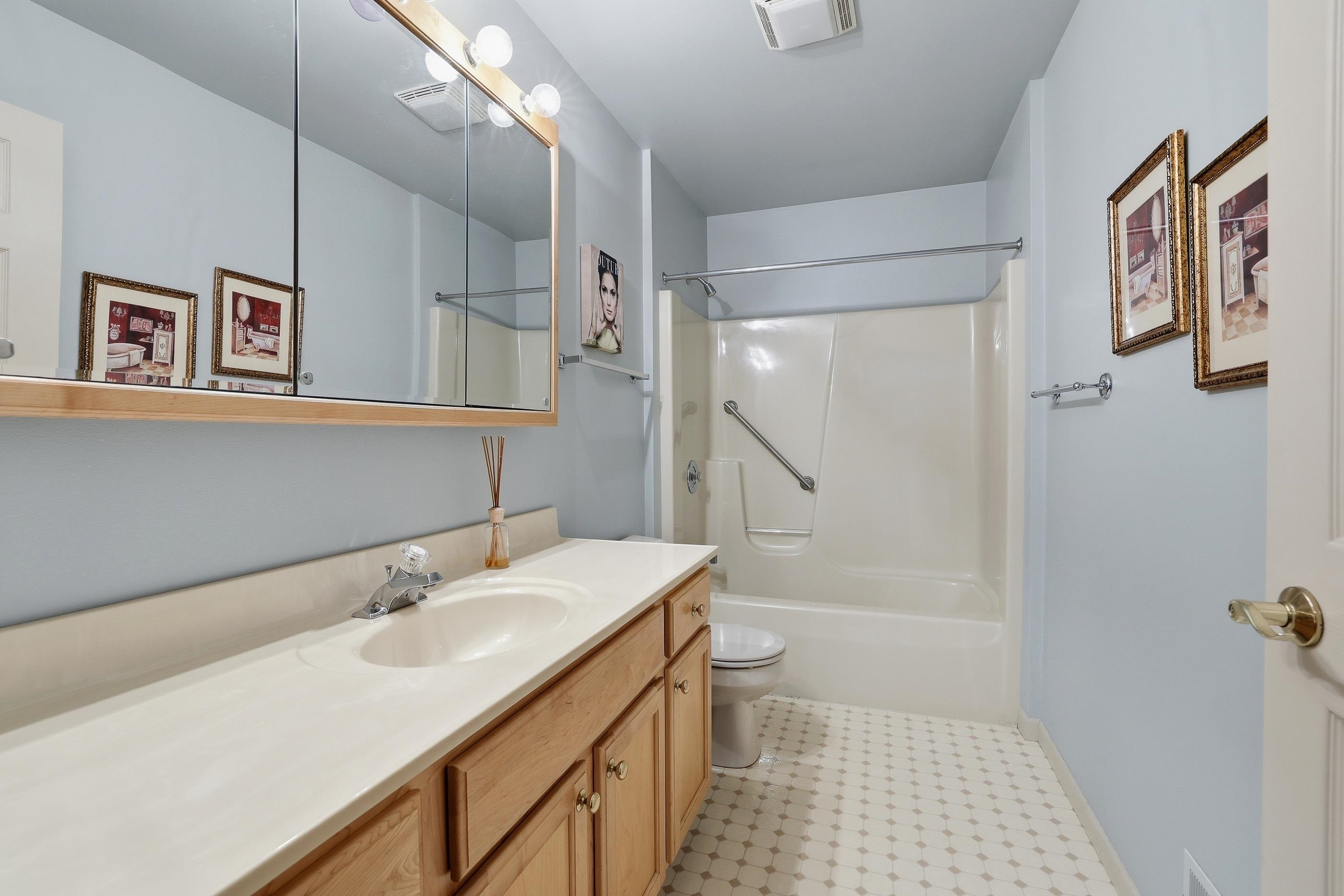 2619 Sunset Boulevard Property Photo 34