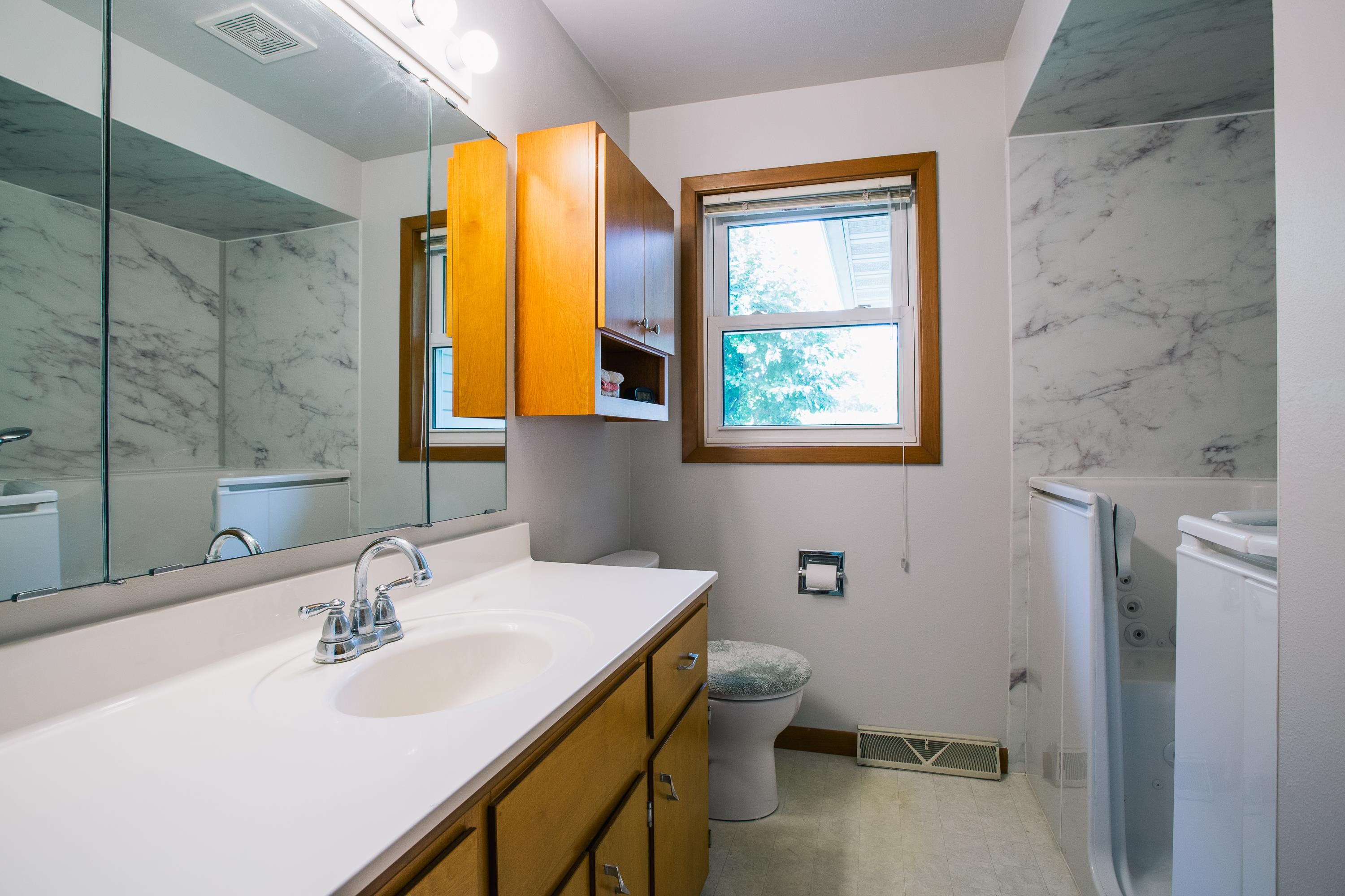 301 N Thomas Street Property Photo 19