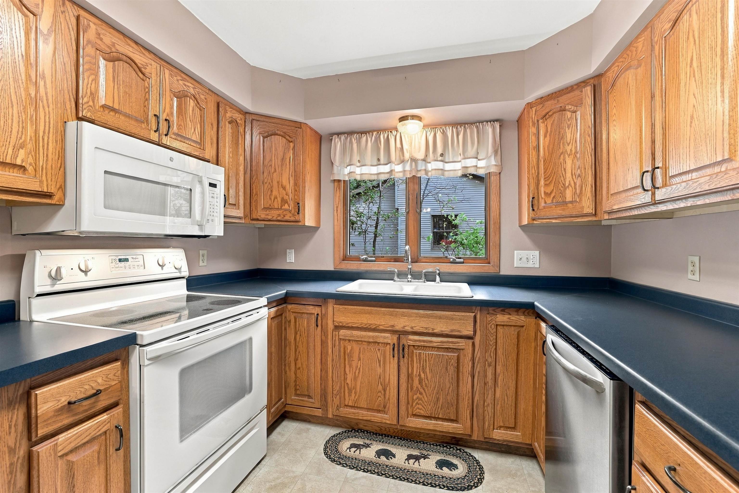 113 Walkins Court Property Photo 22