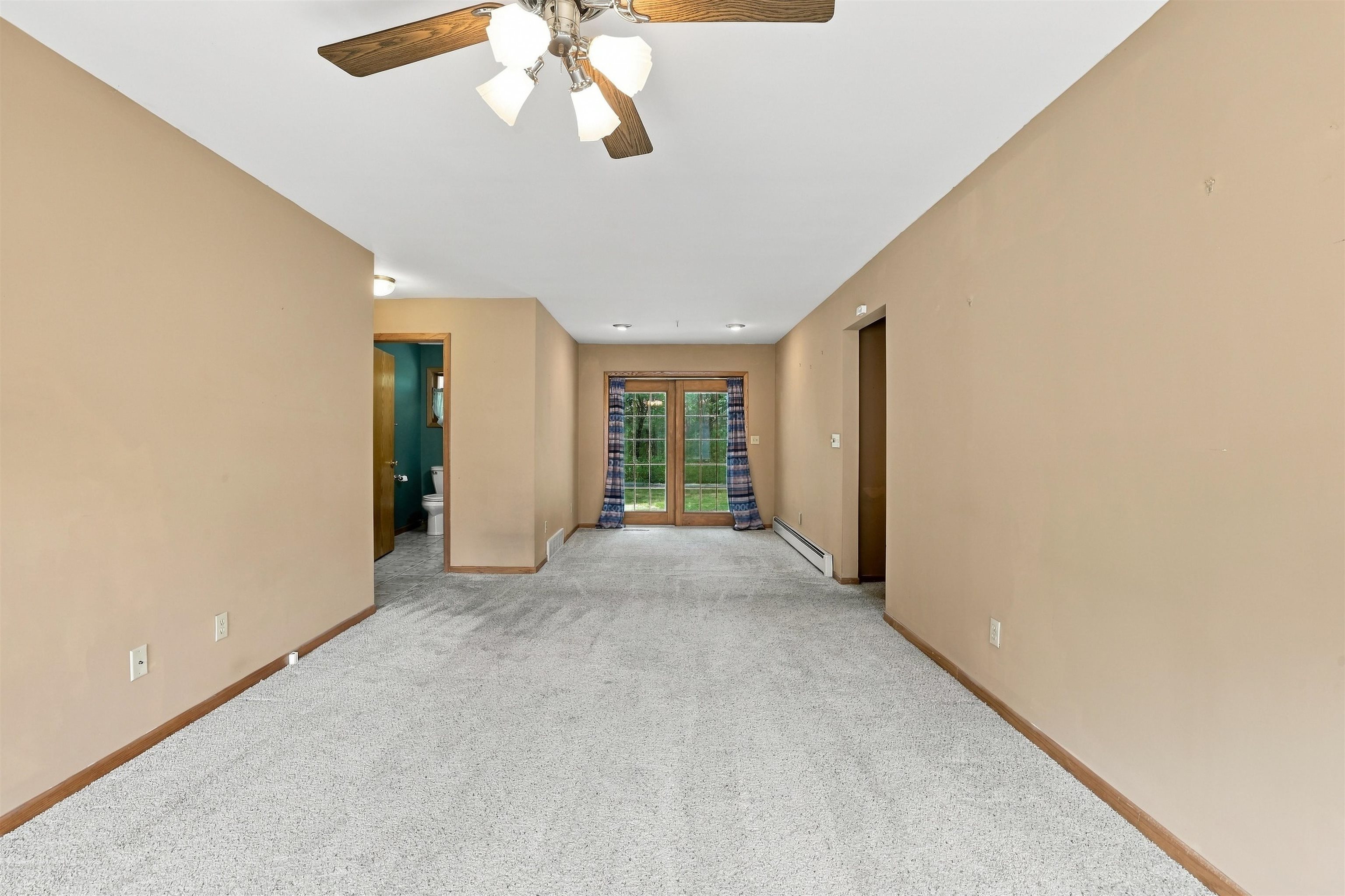 113 Walkins Court Property Photo 28