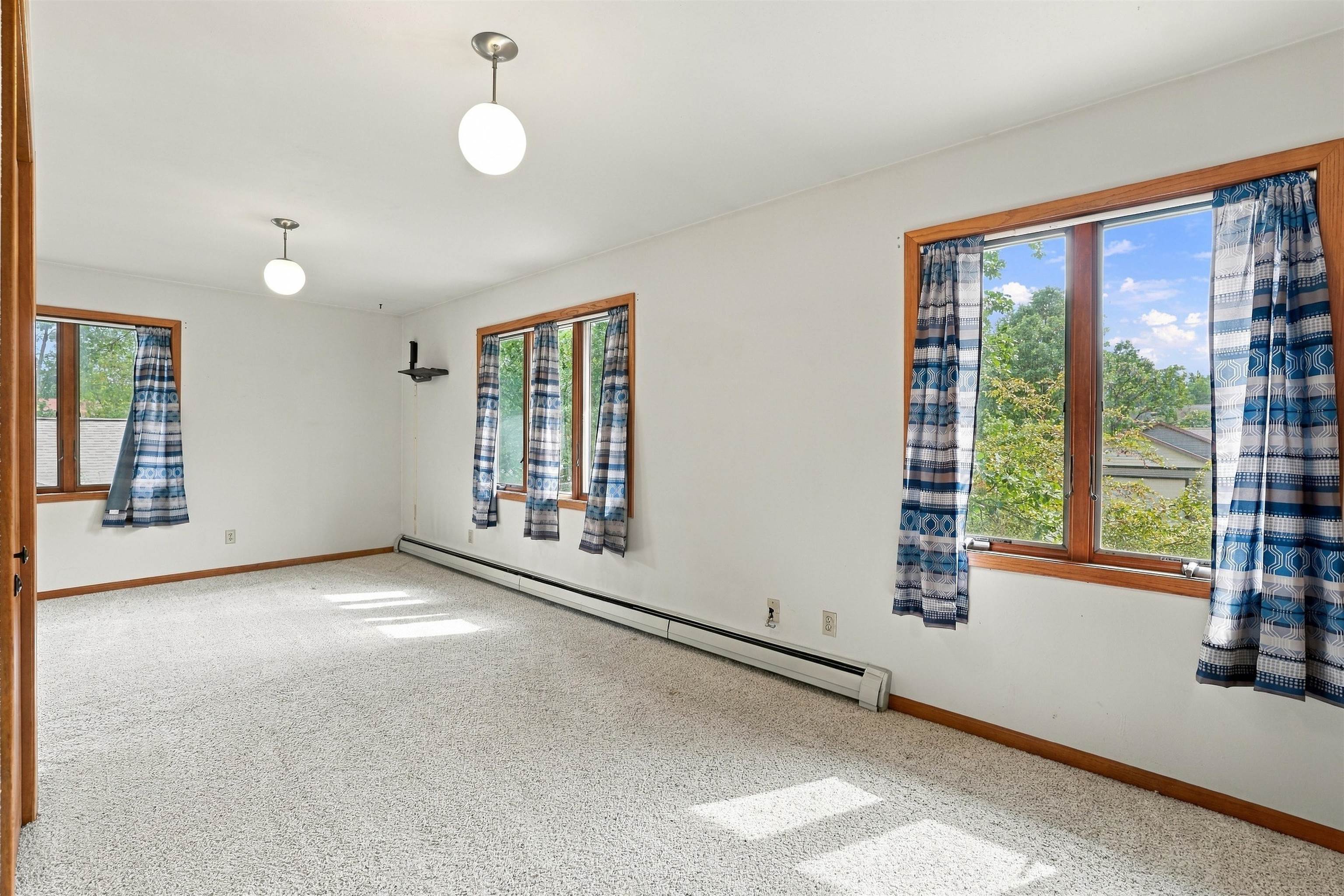 113 Walkins Court Property Photo 35