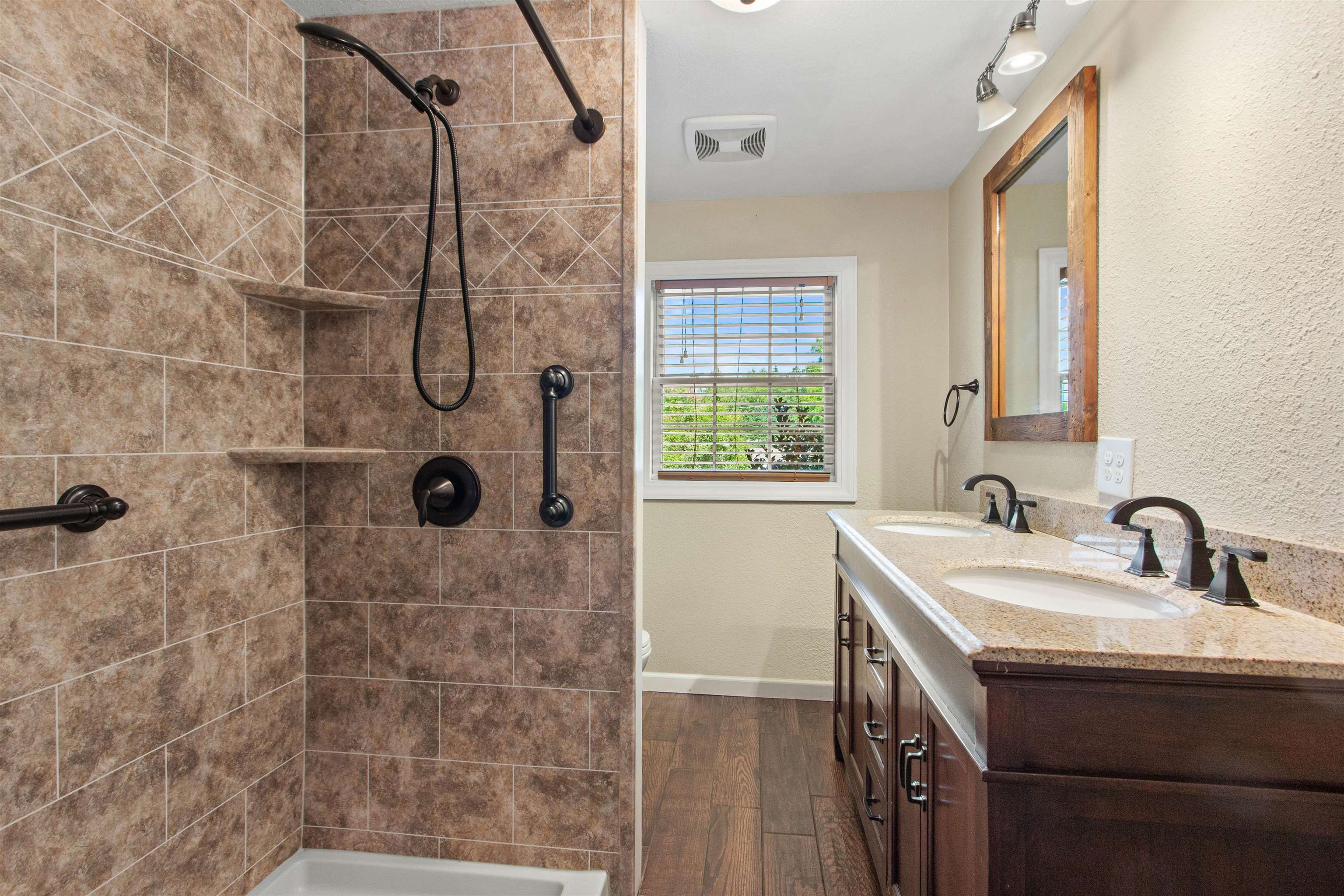 188 Pond Street Property Photo 15