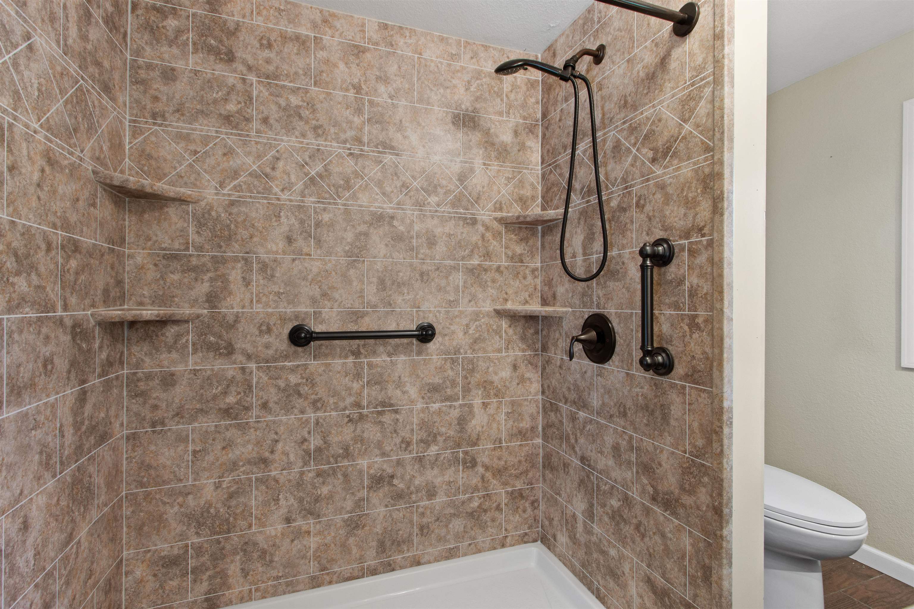 188 Pond Street Property Photo 16