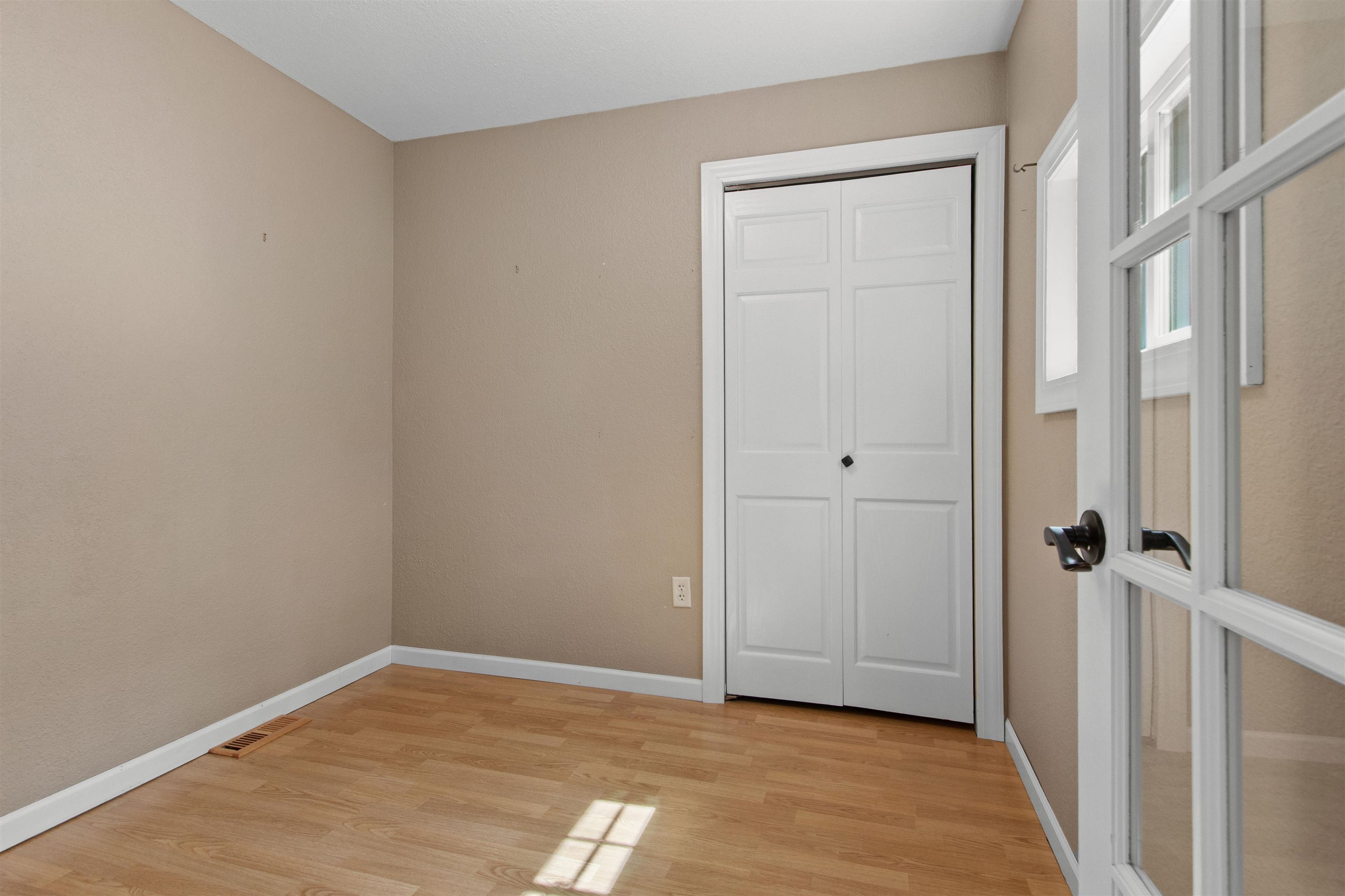 188 Pond Street Property Photo 18