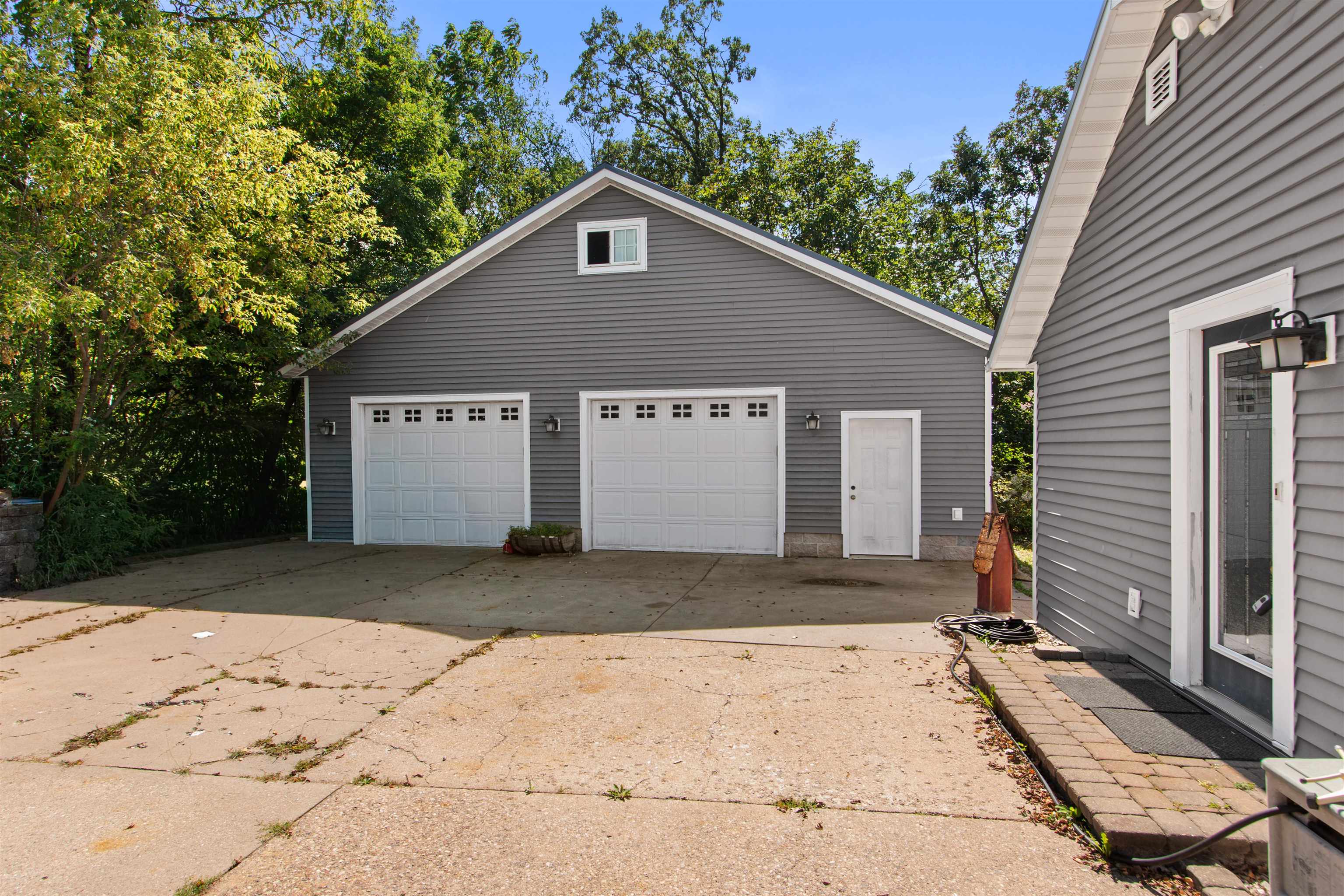 188 Pond Street Property Photo 21
