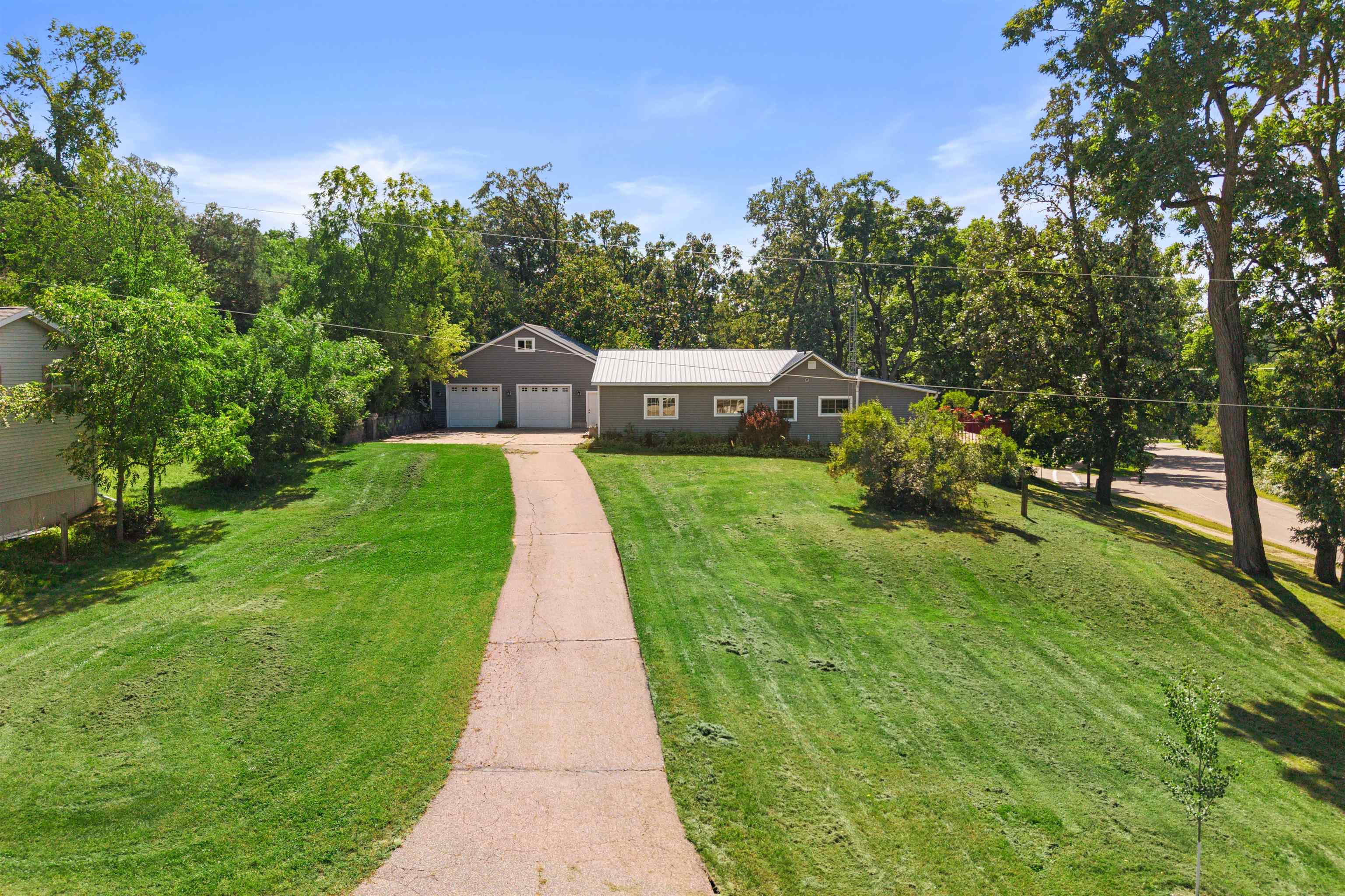 188 Pond Street Property Photo 32