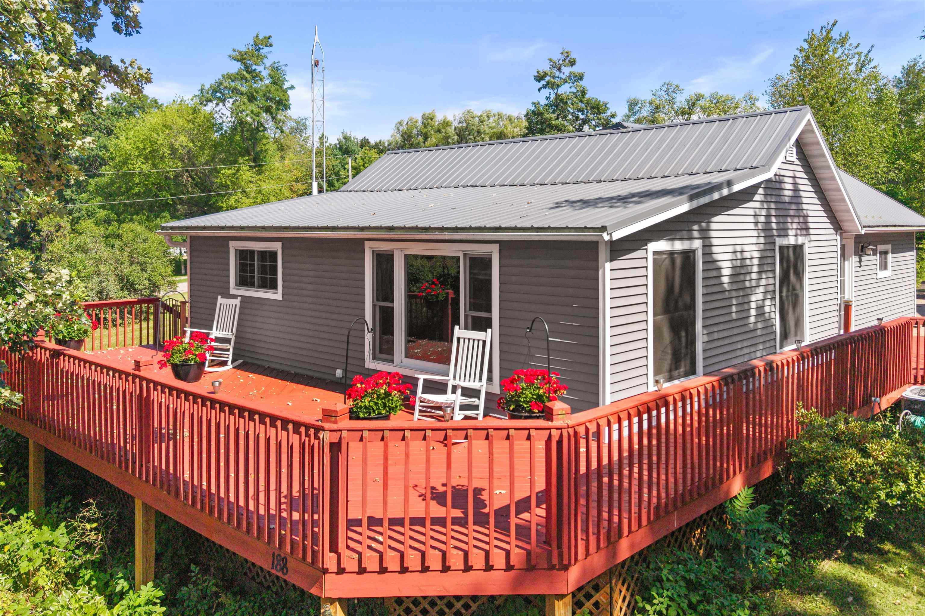 188 Pond Street Property Photo 36
