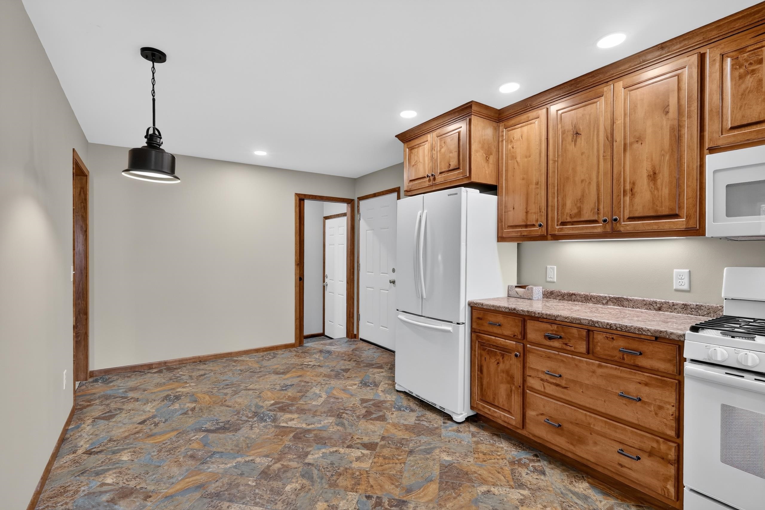 3130 Cherokee Road Property Photo 6