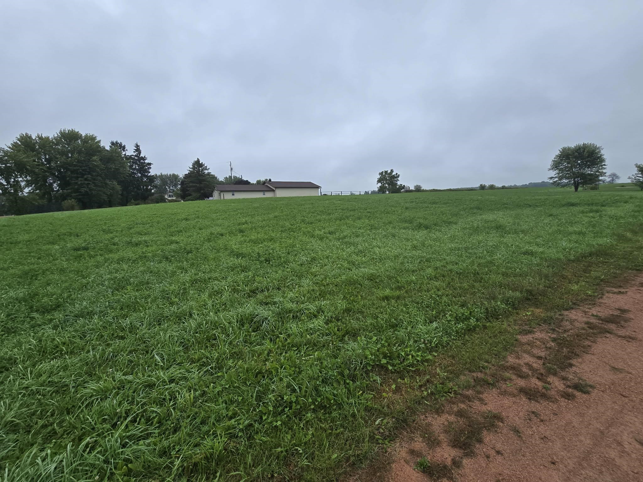 218851 Cardinal Lane Property Photo 8